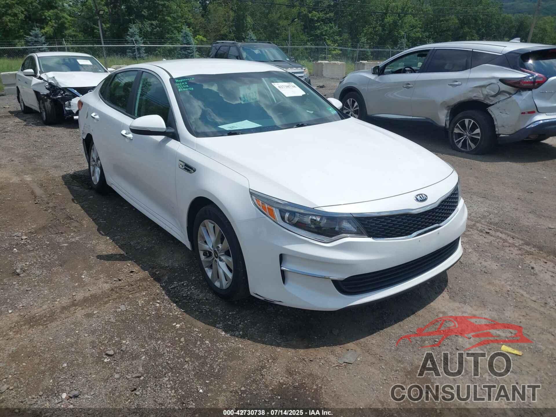 KIA OPTIMA 2018 - 5XXGT4L38JG267373