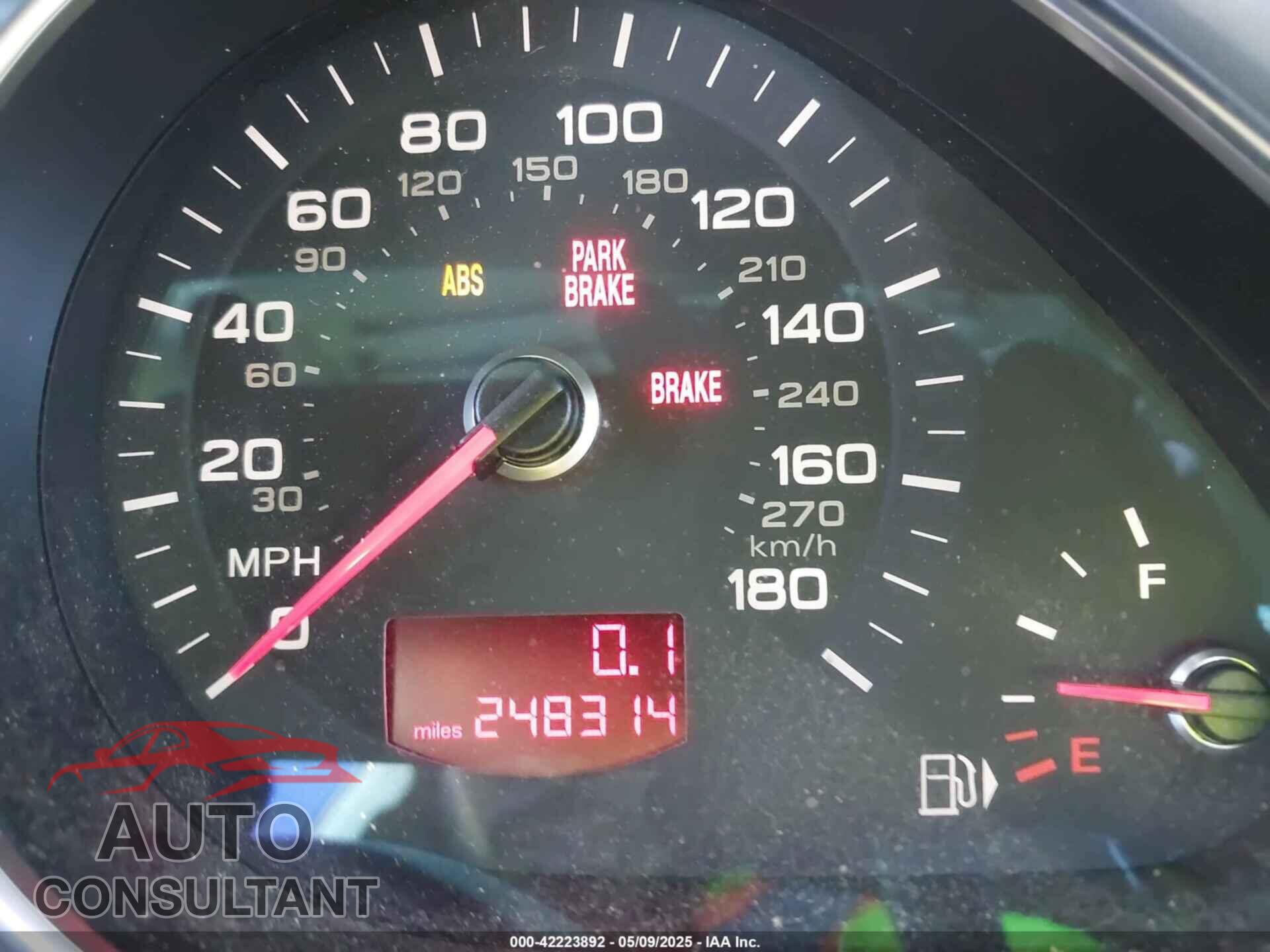 AUDI Q7 2011 - WA1VMAFE7BD005673
