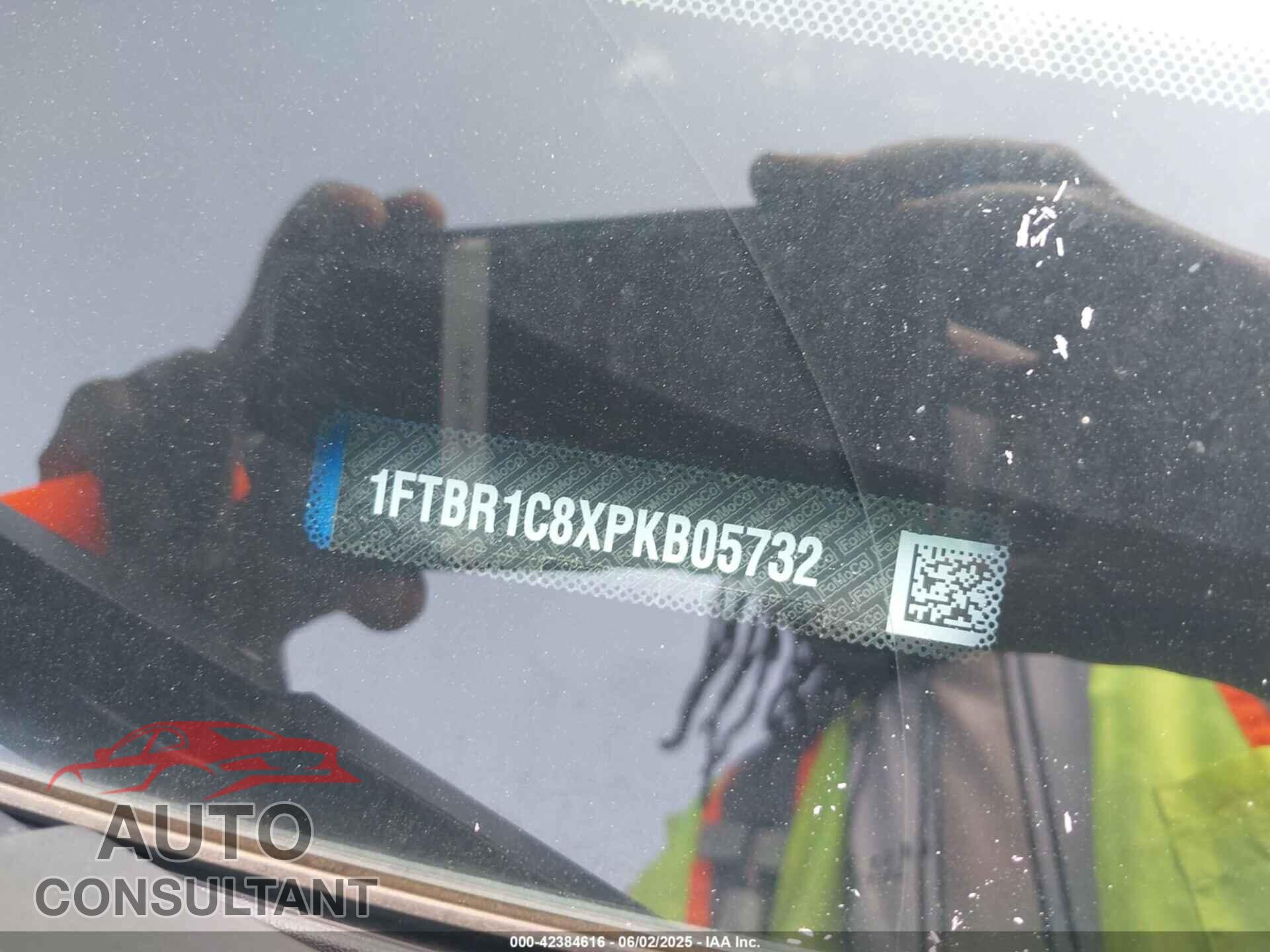 FORD TRANSIT-250 2023 - 1FTBR1C8XPKB05732