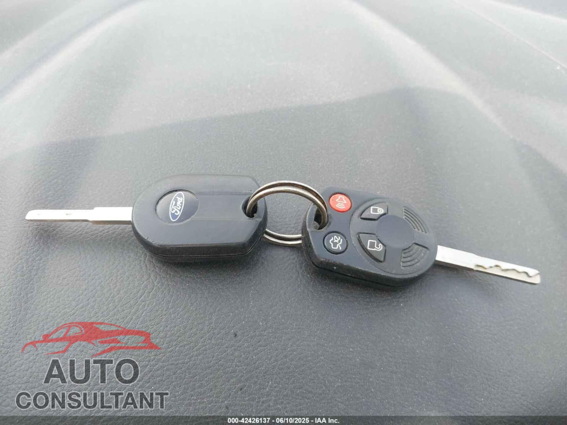 FORD FOCUS 2014 - 1FADP3F22EL373074
