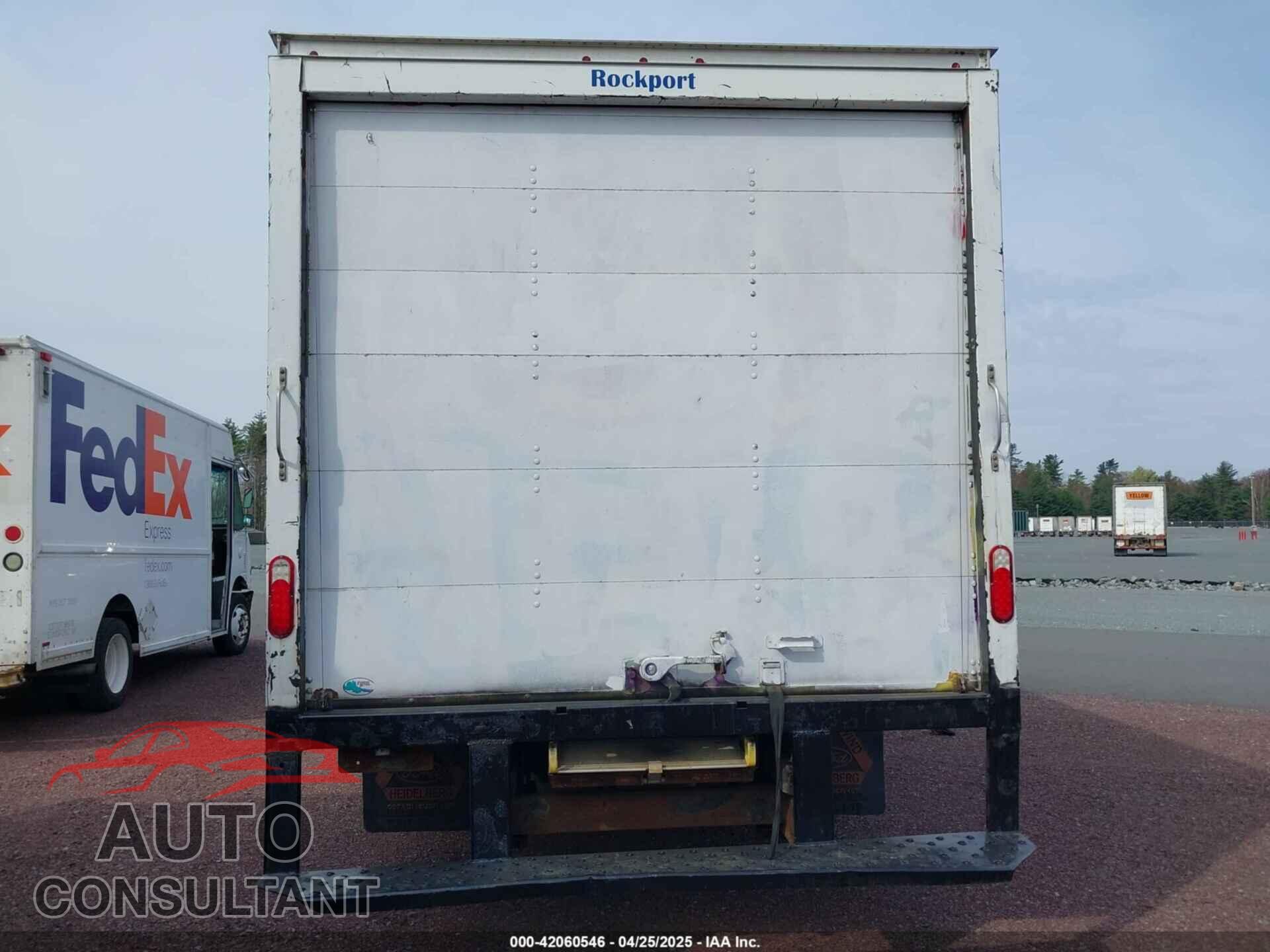 FORD E-450 CUTAWAY 2017 - 1FDXE4FS4HDC17728