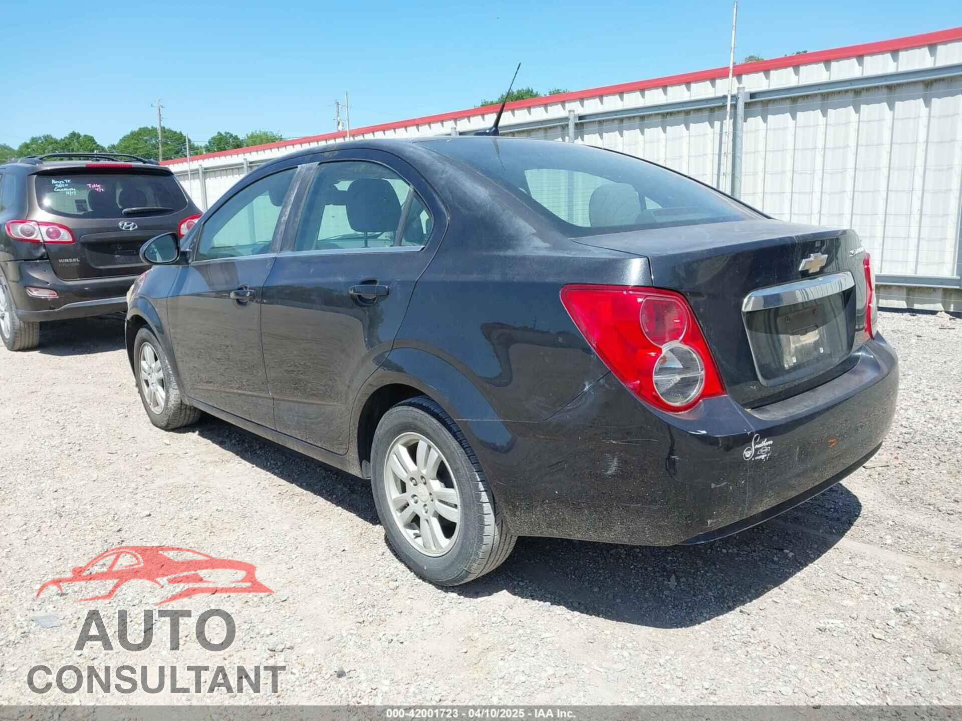CHEVROLET SONIC 2014 - 1G1JC5SH4E4220777