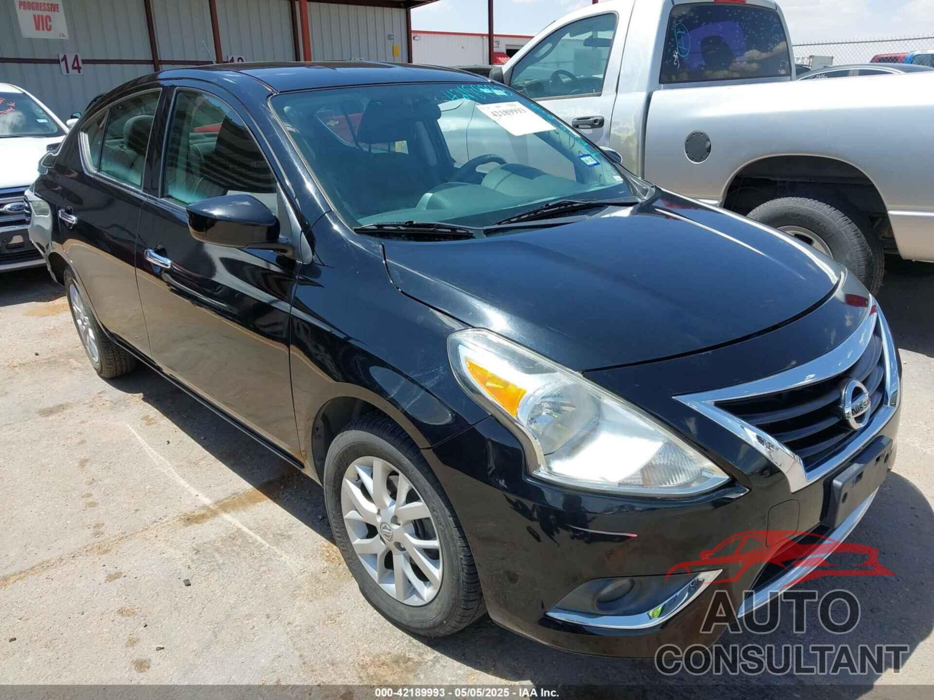 NISSAN VERSA 2018 - 3N1CN7AP9JL835024