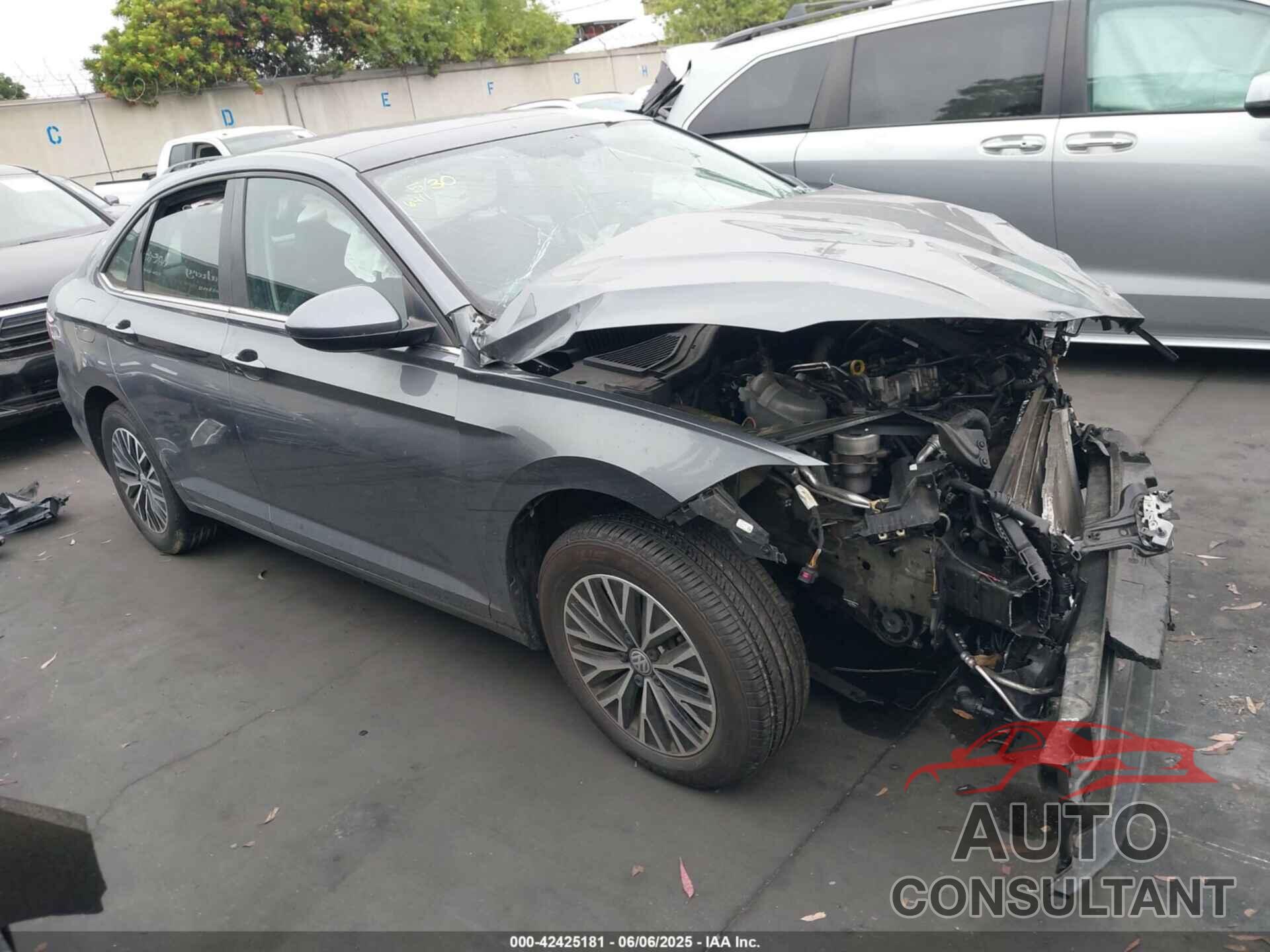 VOLKSWAGEN JETTA 2019 - 3VWC57BU1KM228884