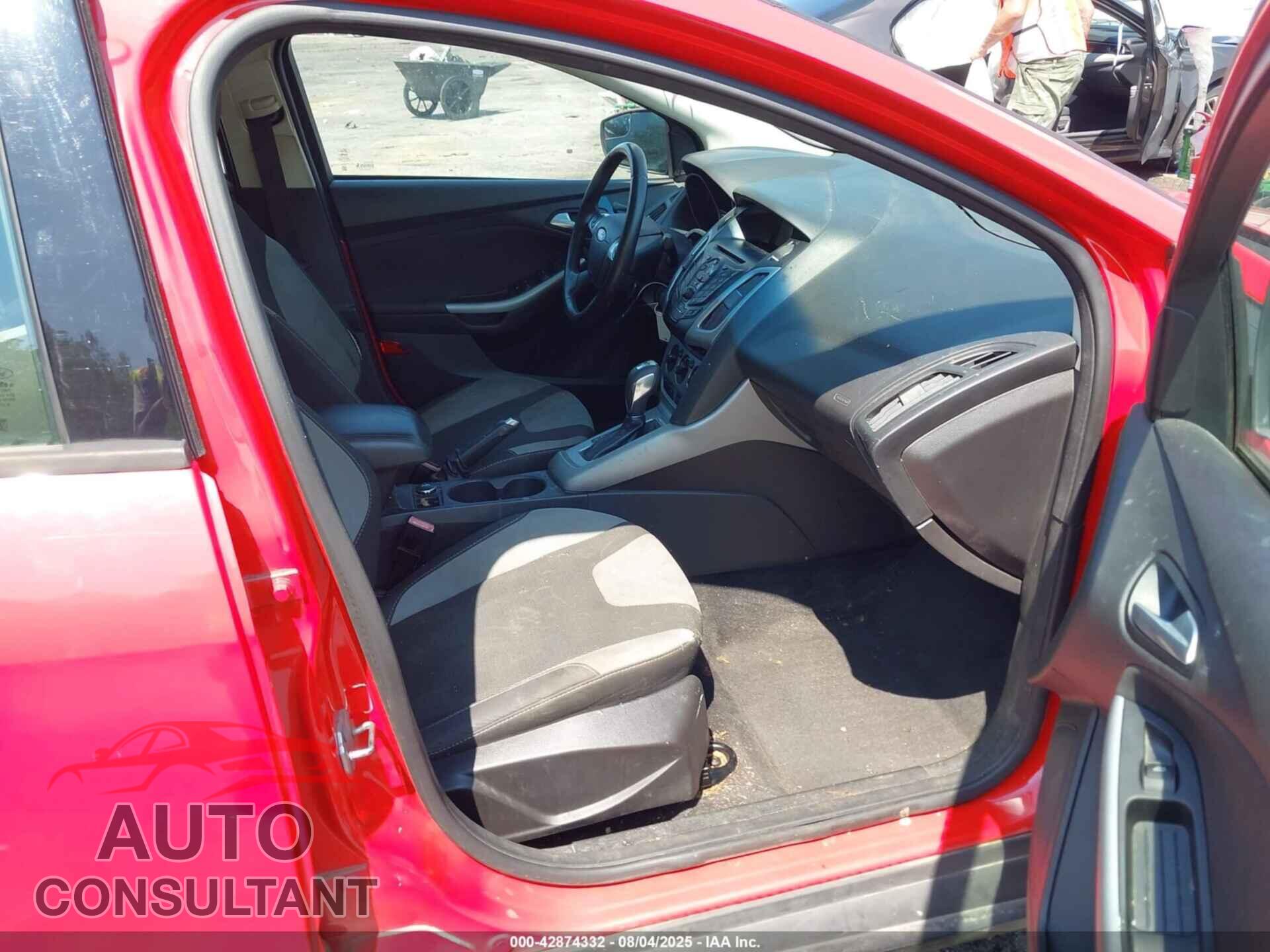 FORD FOCUS 2012 - 1FAHP3F24CL365699