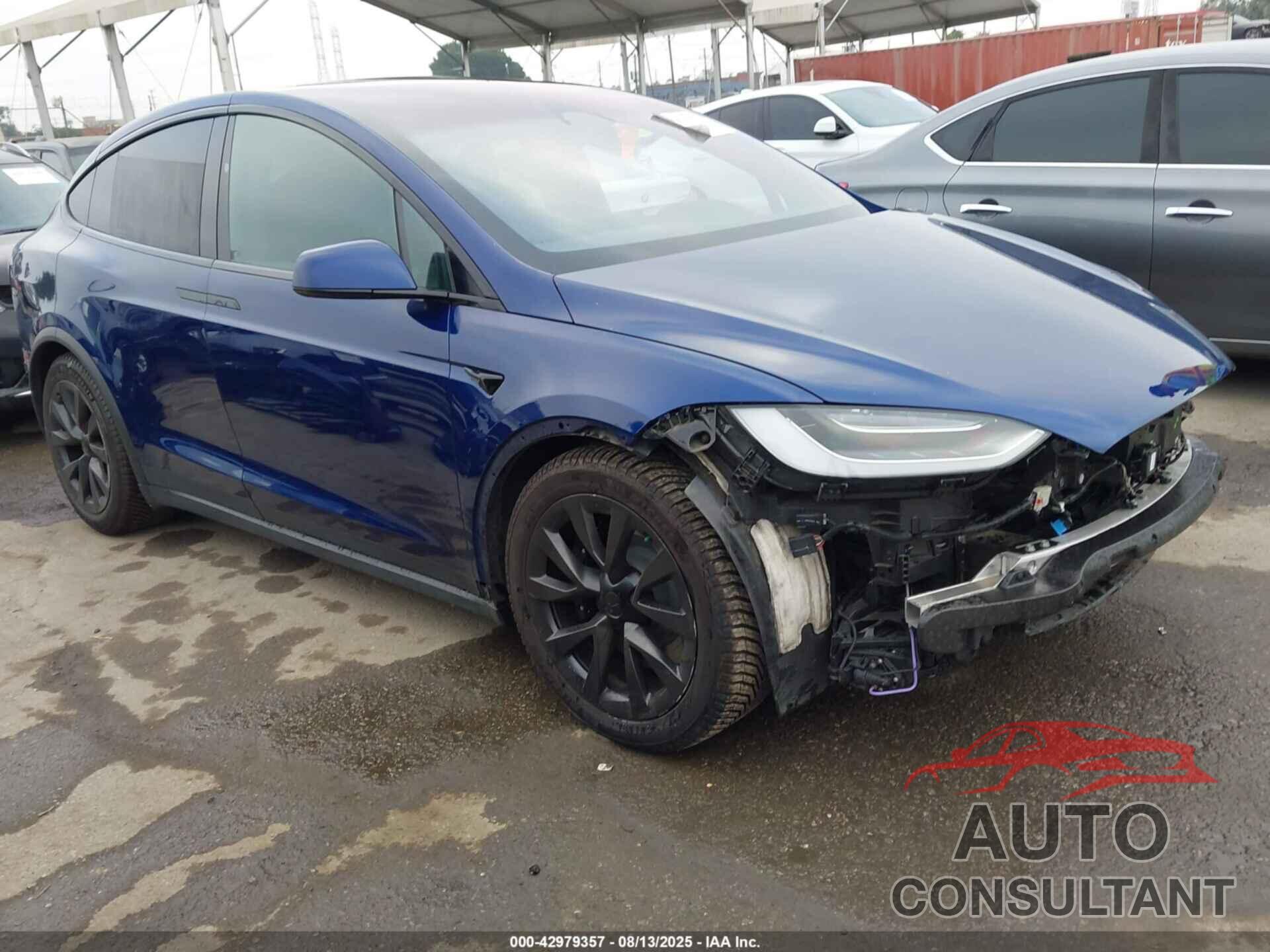 TESLA MODEL X 2023 - 7SAXCBE59PF365040