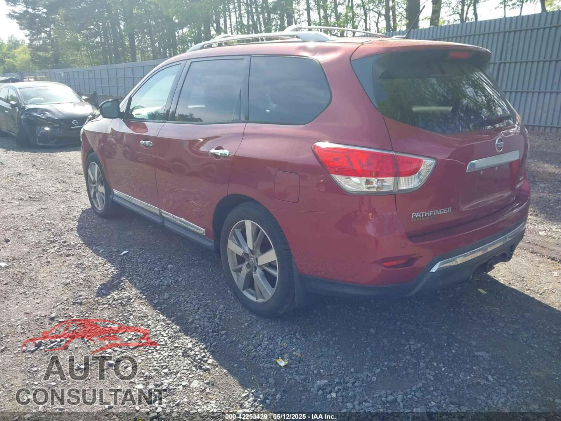 NISSAN PATHFINDER 2013 - 5N1AR2MM9DC639531