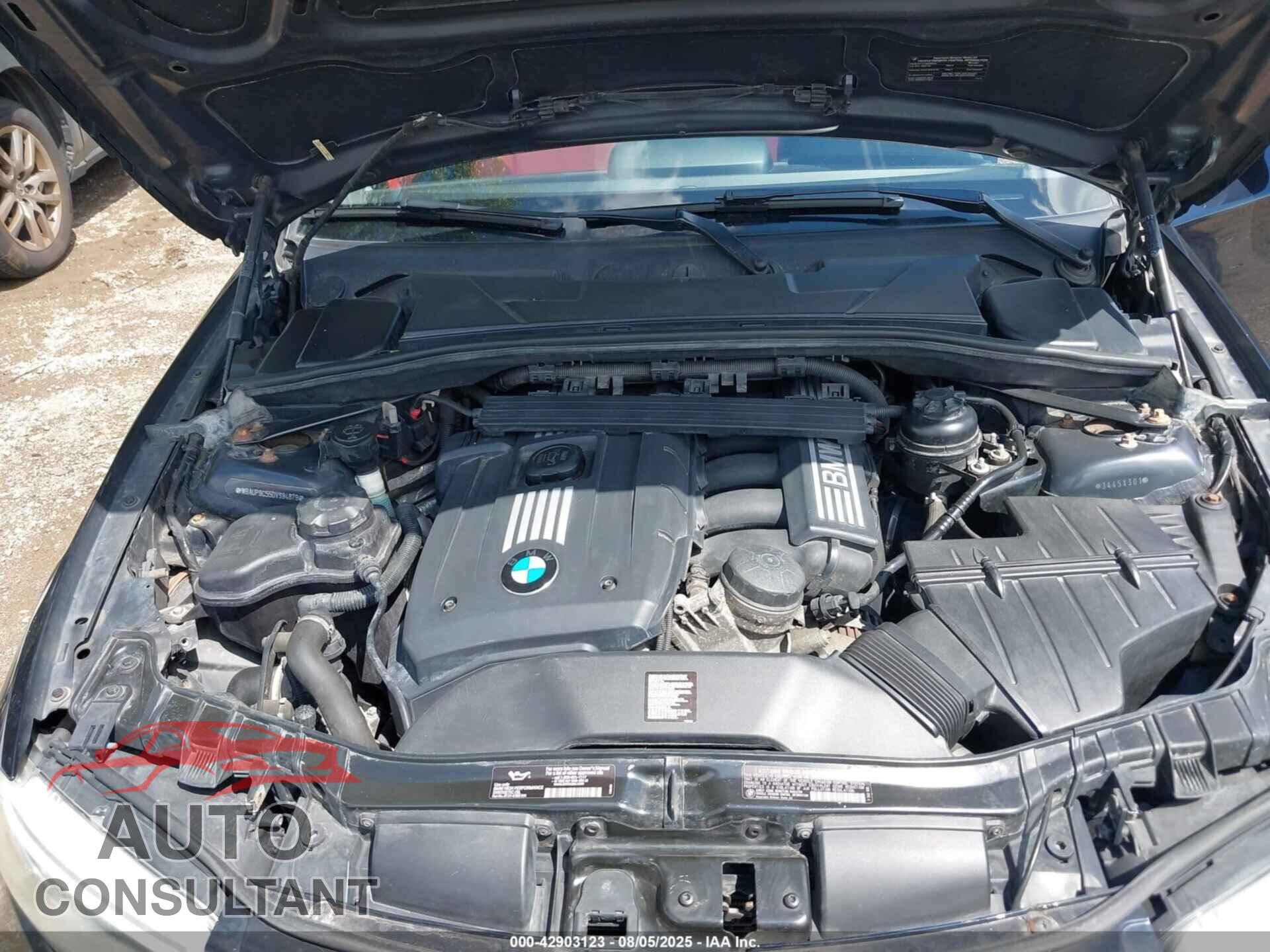 BMW 128I 2013 - WBAUP9C55DVS94879