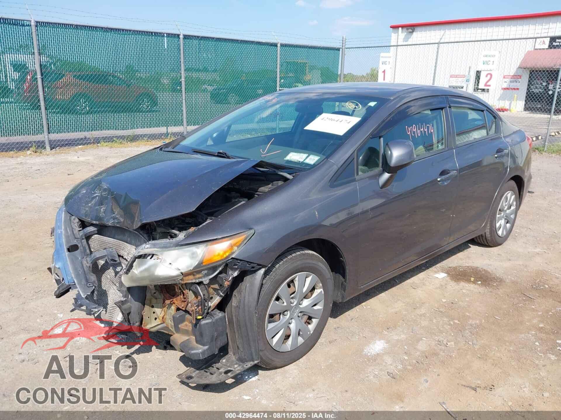 HONDA CIVIC 2012 - 2HGFB2F55CH330611