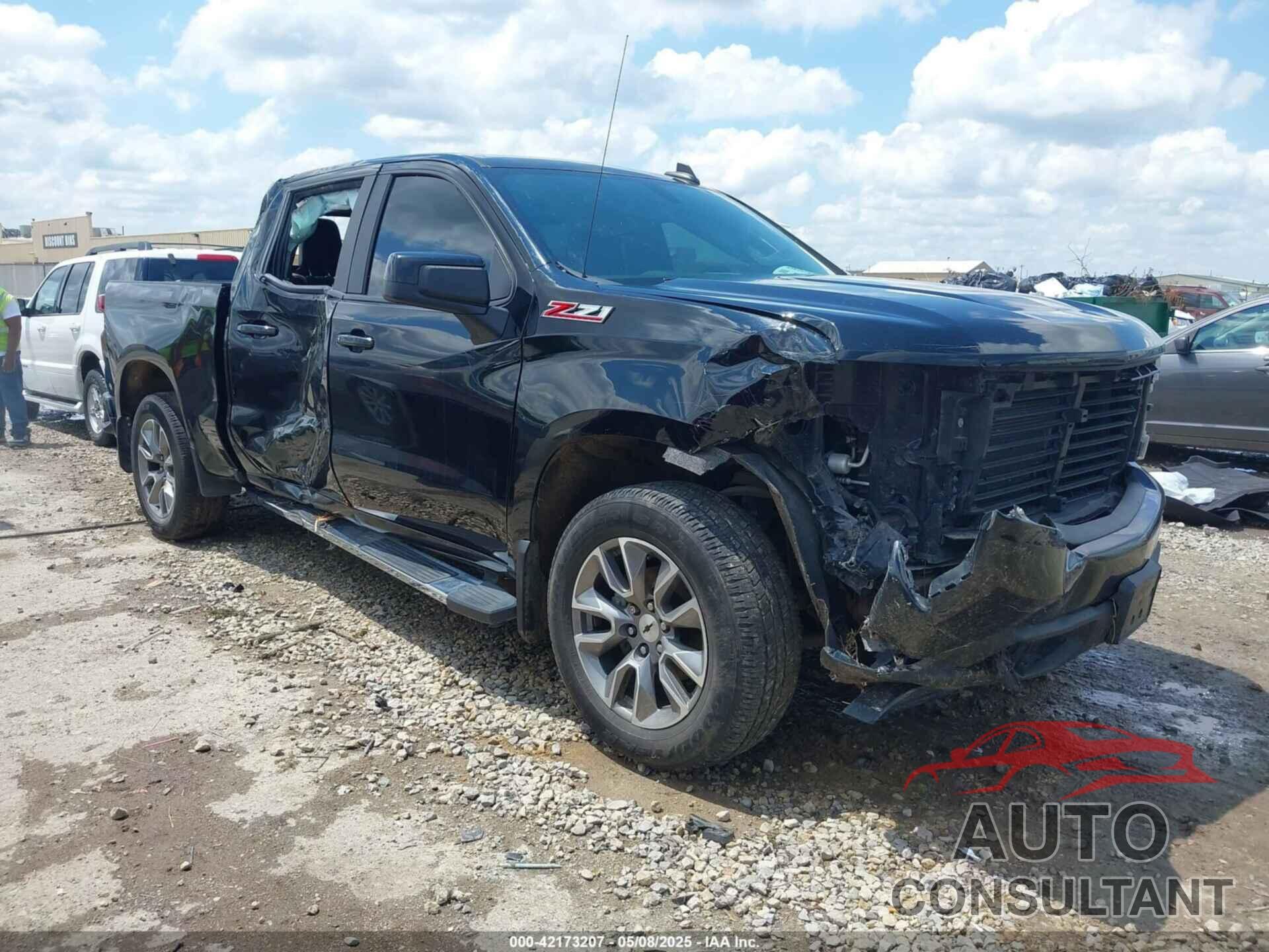 CHEVROLET SILVERADO 1500 2020 - 1GCUYEED7LZ266537