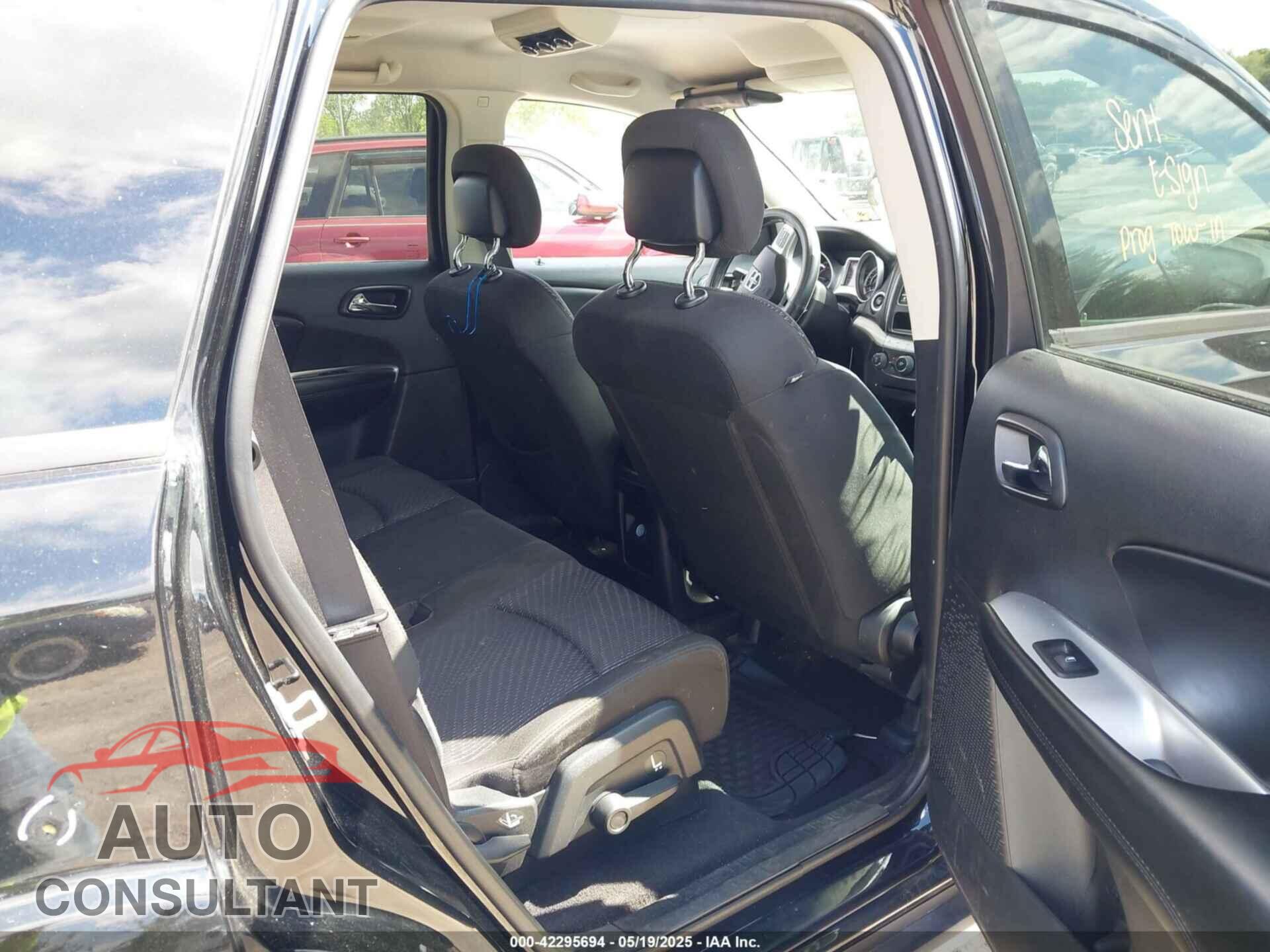 DODGE JOURNEY 2016 - 3C4PDCAB7GT239126