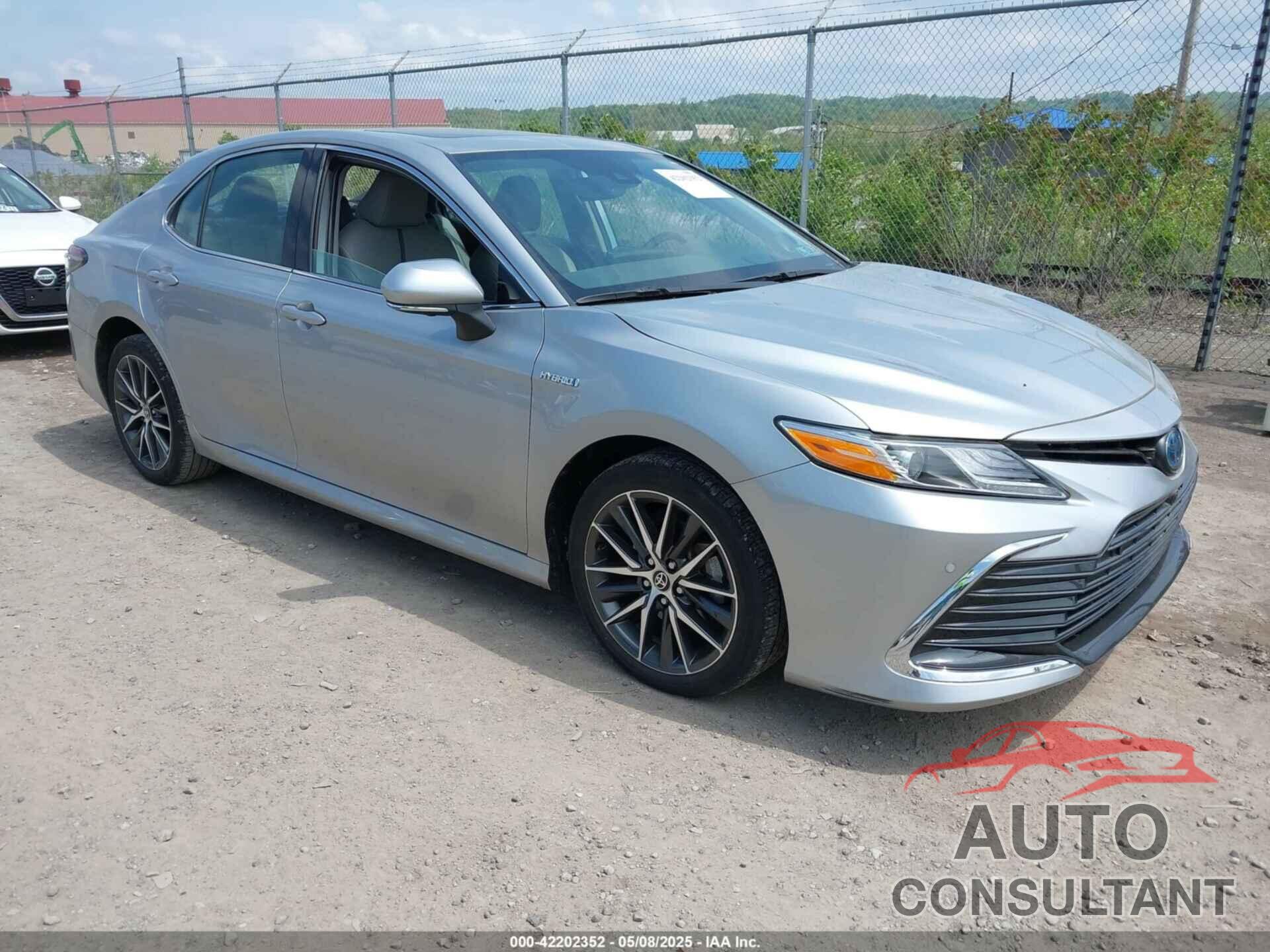 TOYOTA CAMRY 2021 - 4T1F31AK6MU547145