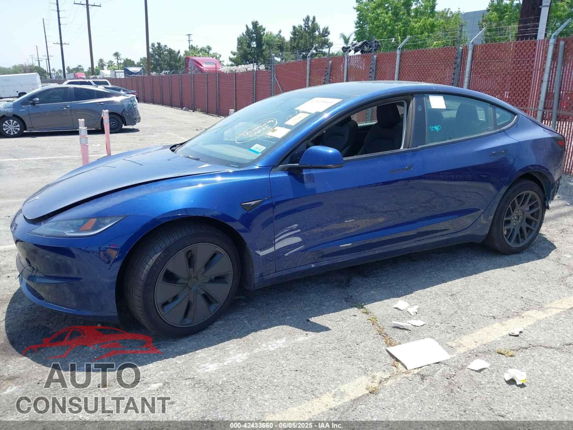 TESLA MODEL 3 2024 - 5YJ3E1EA1RF848991