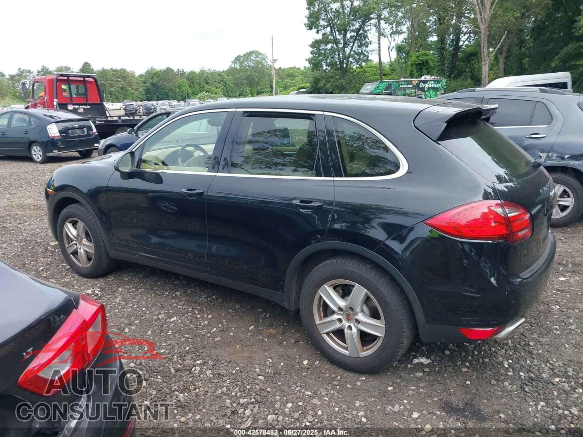 PORSCHE CAYENNE 2014 - WP1AF2A25ELA33143
