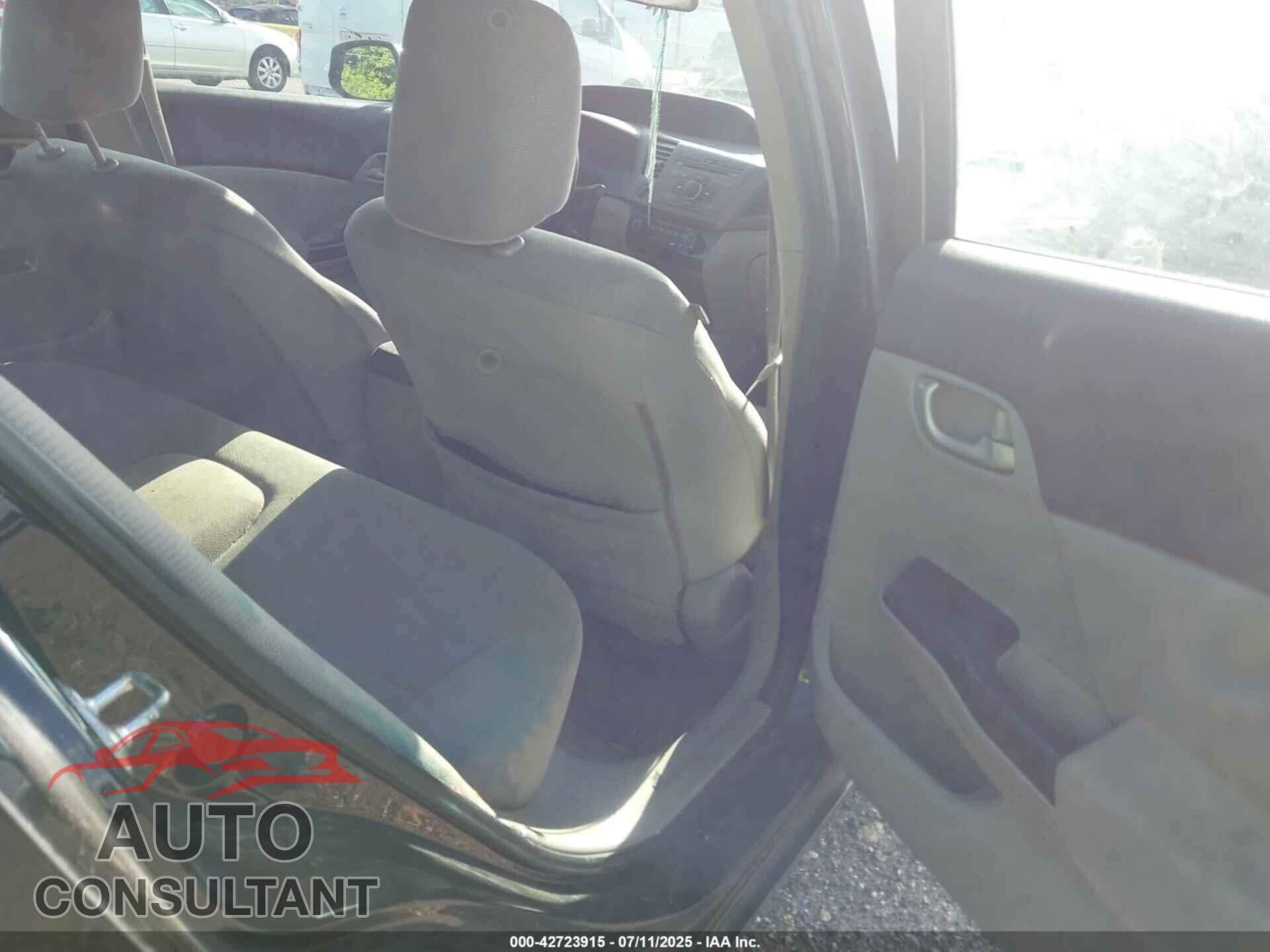 HONDA CIVIC 2012 - 19XFB2F58CE039675