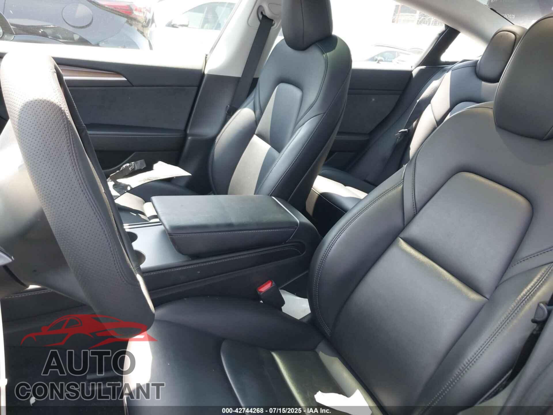 TESLA MODEL 3 2023 - 5YJ3E1EA6PF467358