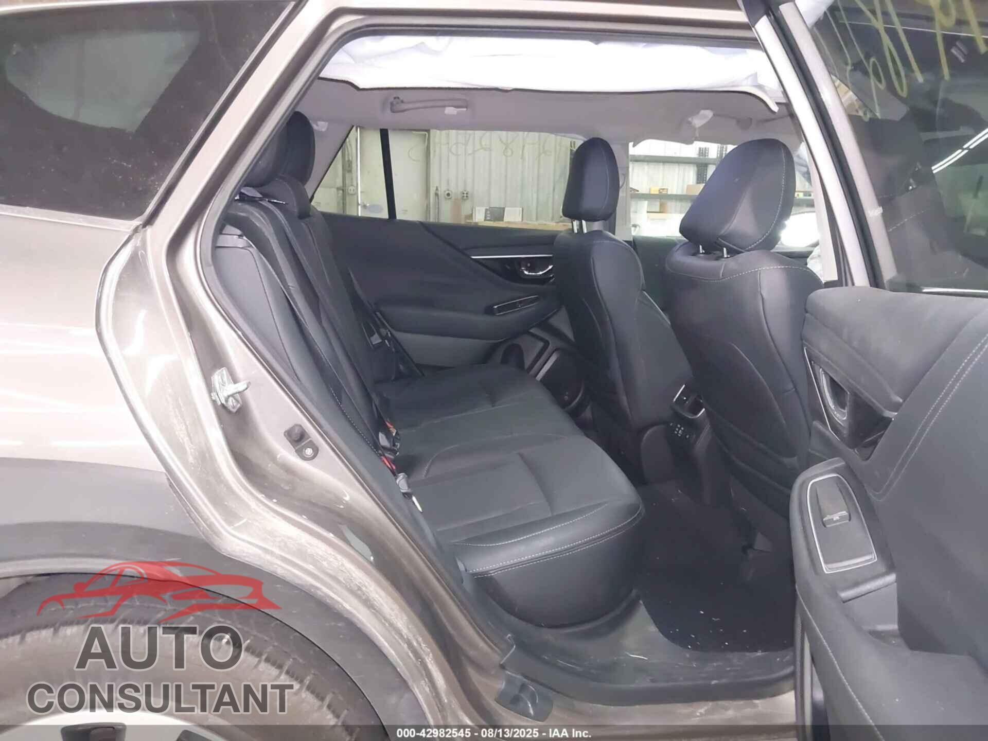 SUBARU OUTBACK 2024 - 4S4BTANC7R3271234