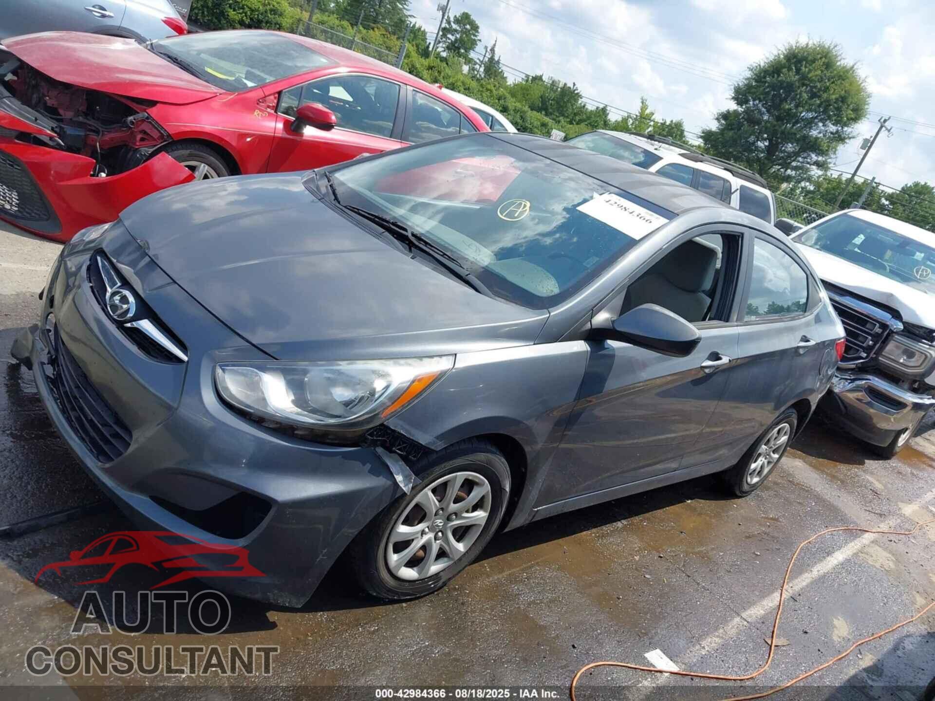 HYUNDAI ACCENT 2012 - KMHCT4AEXCU176987
