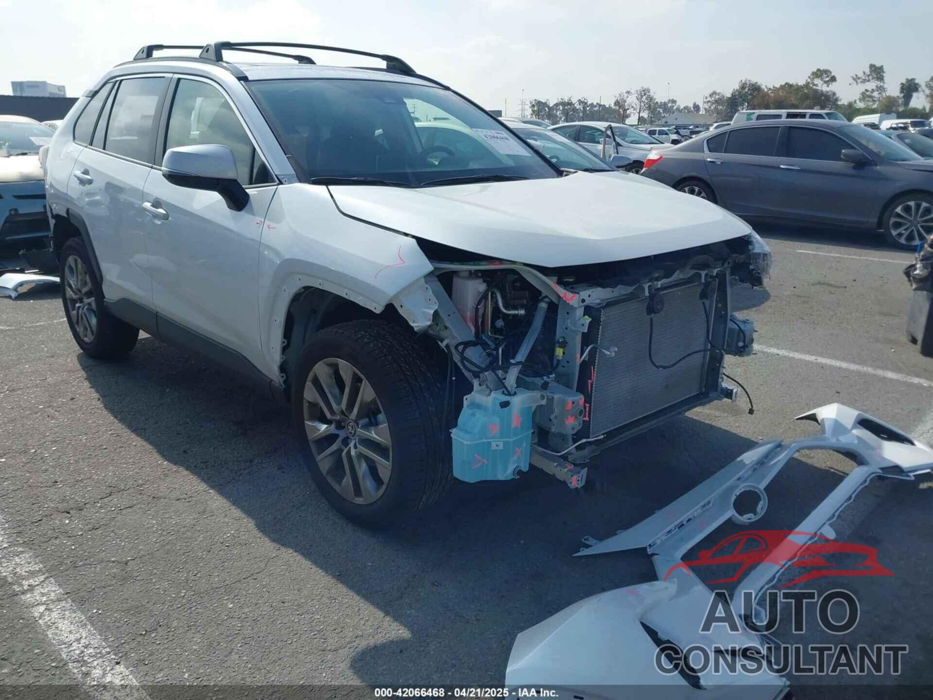 TOYOTA RAV4 2024 - JTMC1RFV9RJ030848