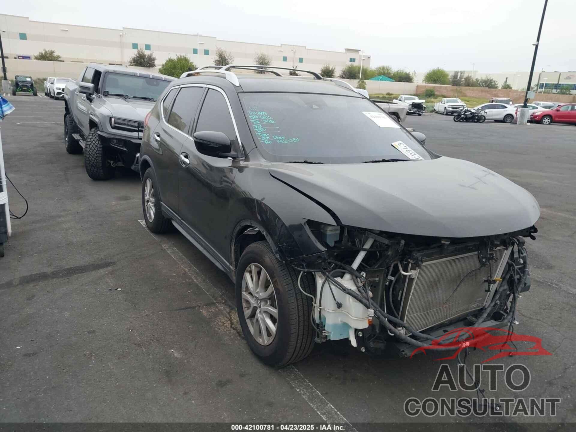NISSAN ROGUE 2020 - KNMAT2MT6LP530111