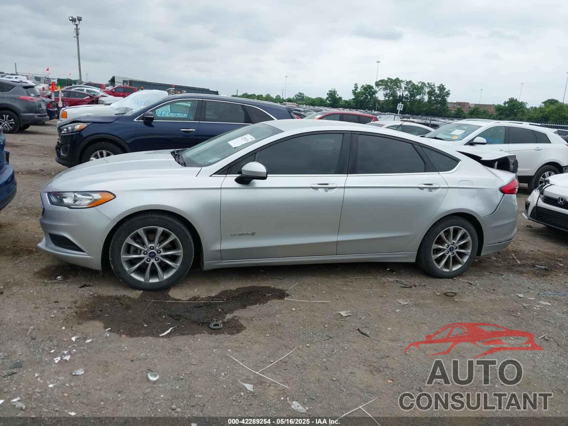 FORD FUSION HYBRID 2017 - 3FA6P0LU6HR357026