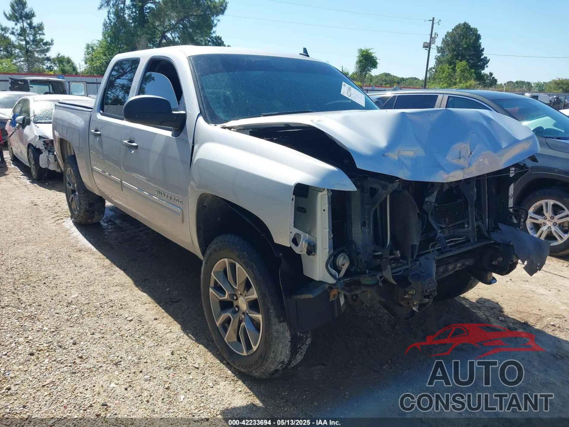 CHEVROLET SILVERADO 1500 2013 - 3GCPCSE08DG347488