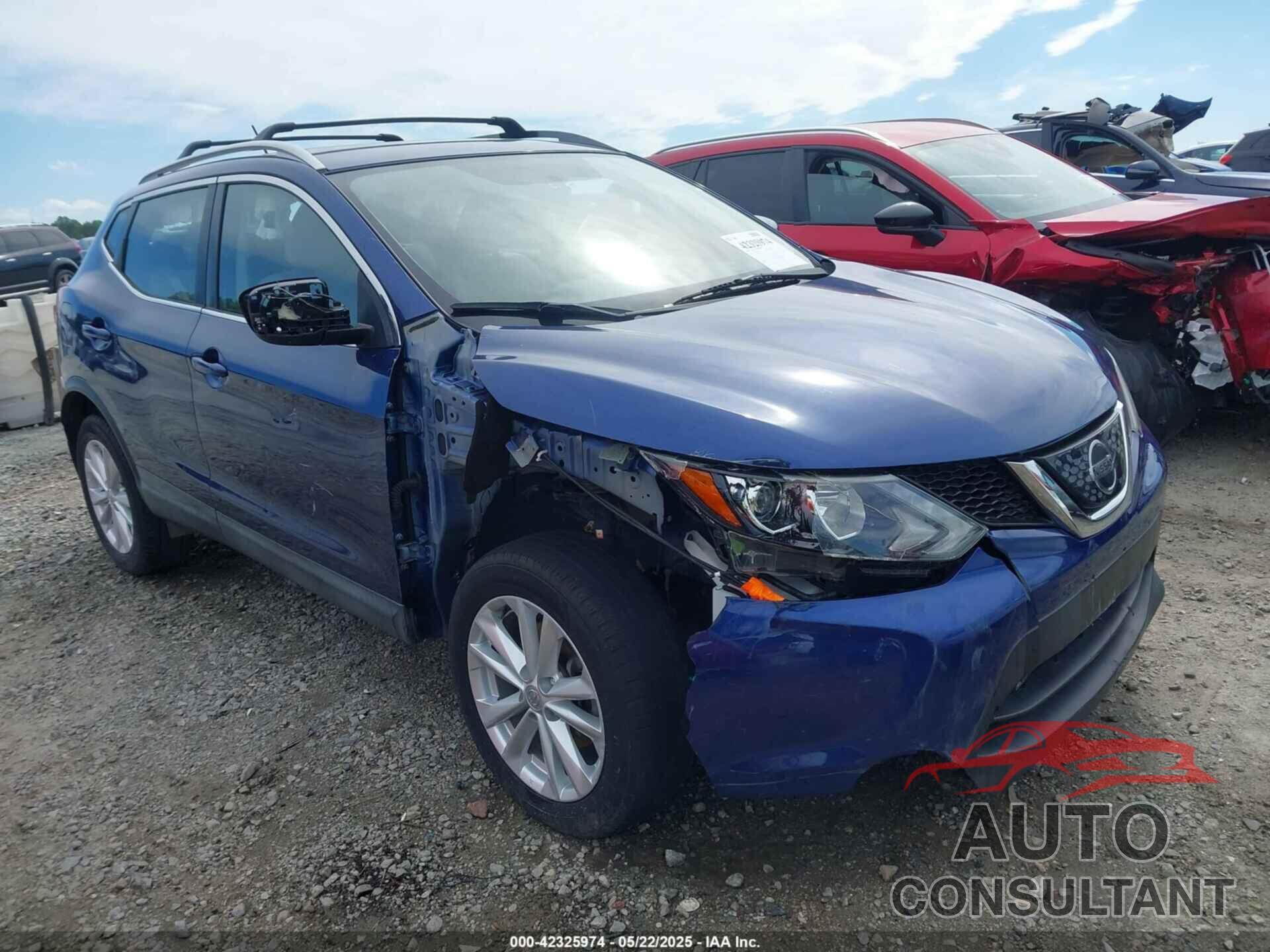NISSAN ROGUE SPORT 2018 - JN1BJ1CR8JW286977