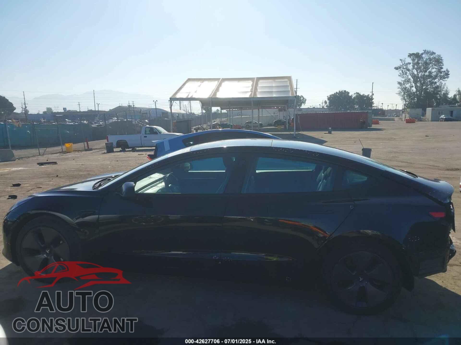 TESLA MODEL 3 2021 - 5YJ3E1EA9MF077673