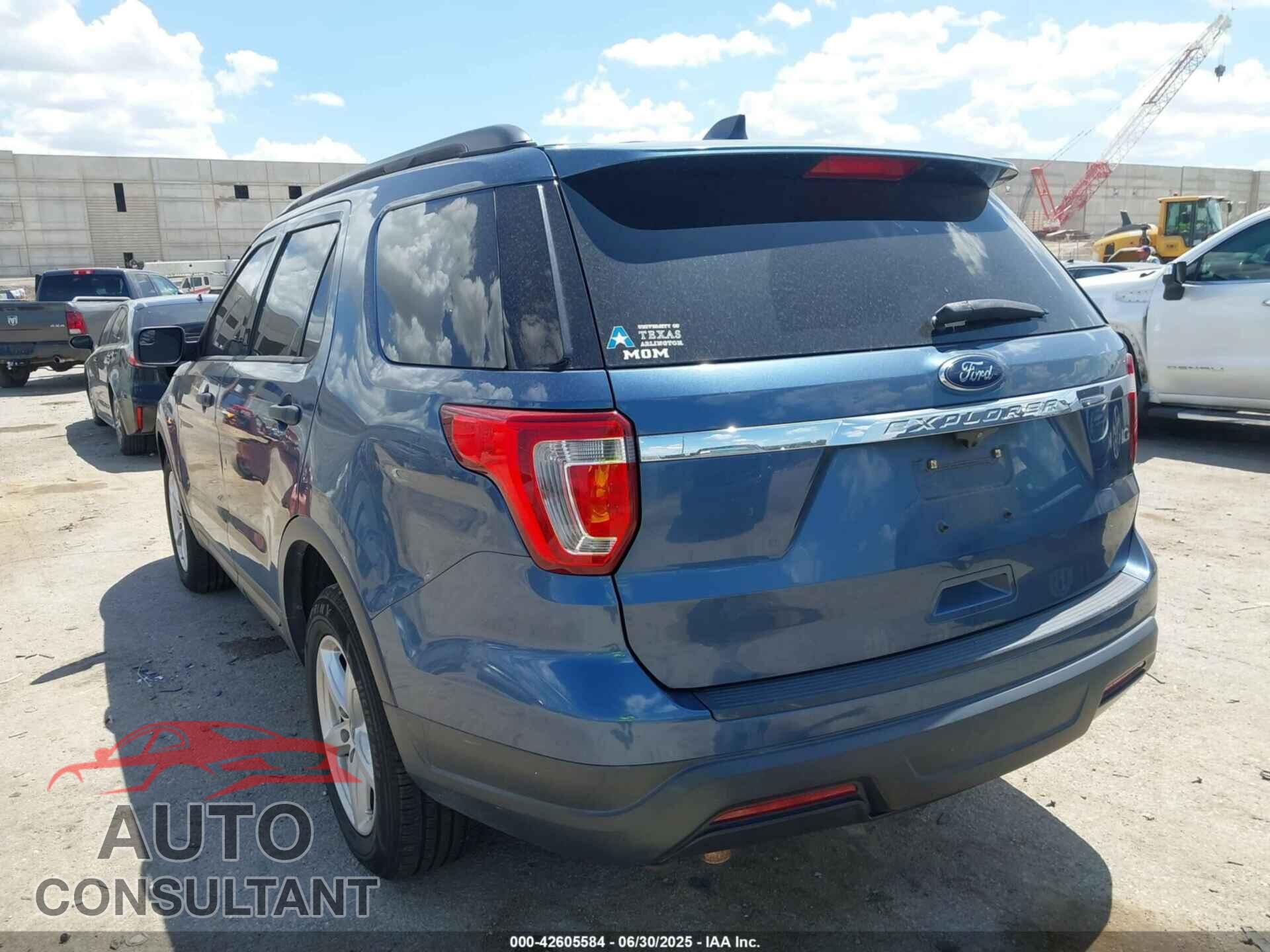 FORD EXPLORER 2018 - 1FM5K7B88JGA55005