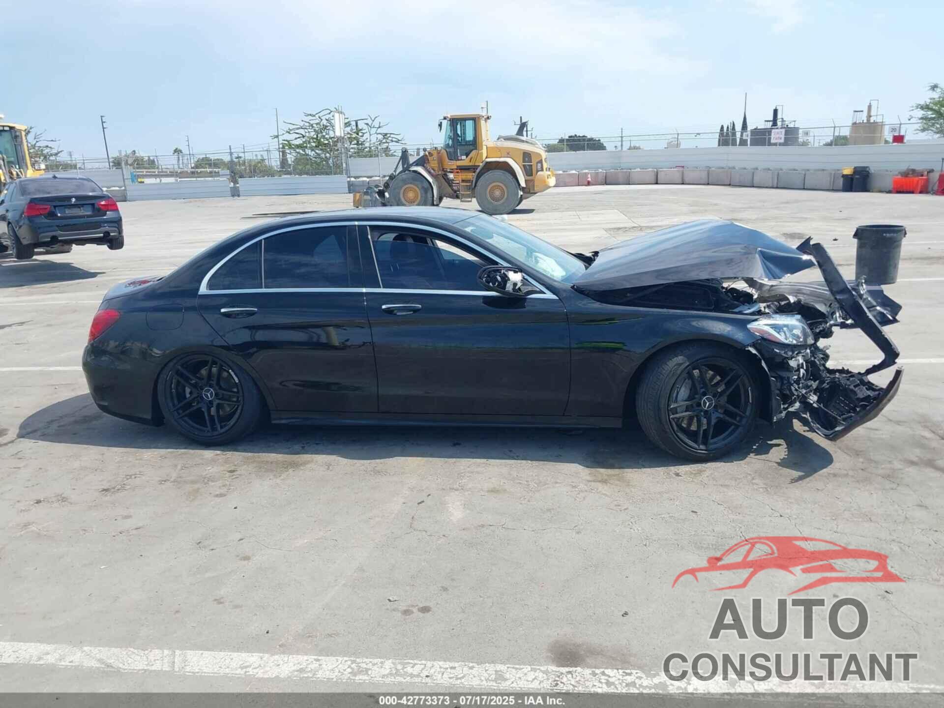MERCEDES-BENZ C 300 2015 - 55SWF4KB4FU008142