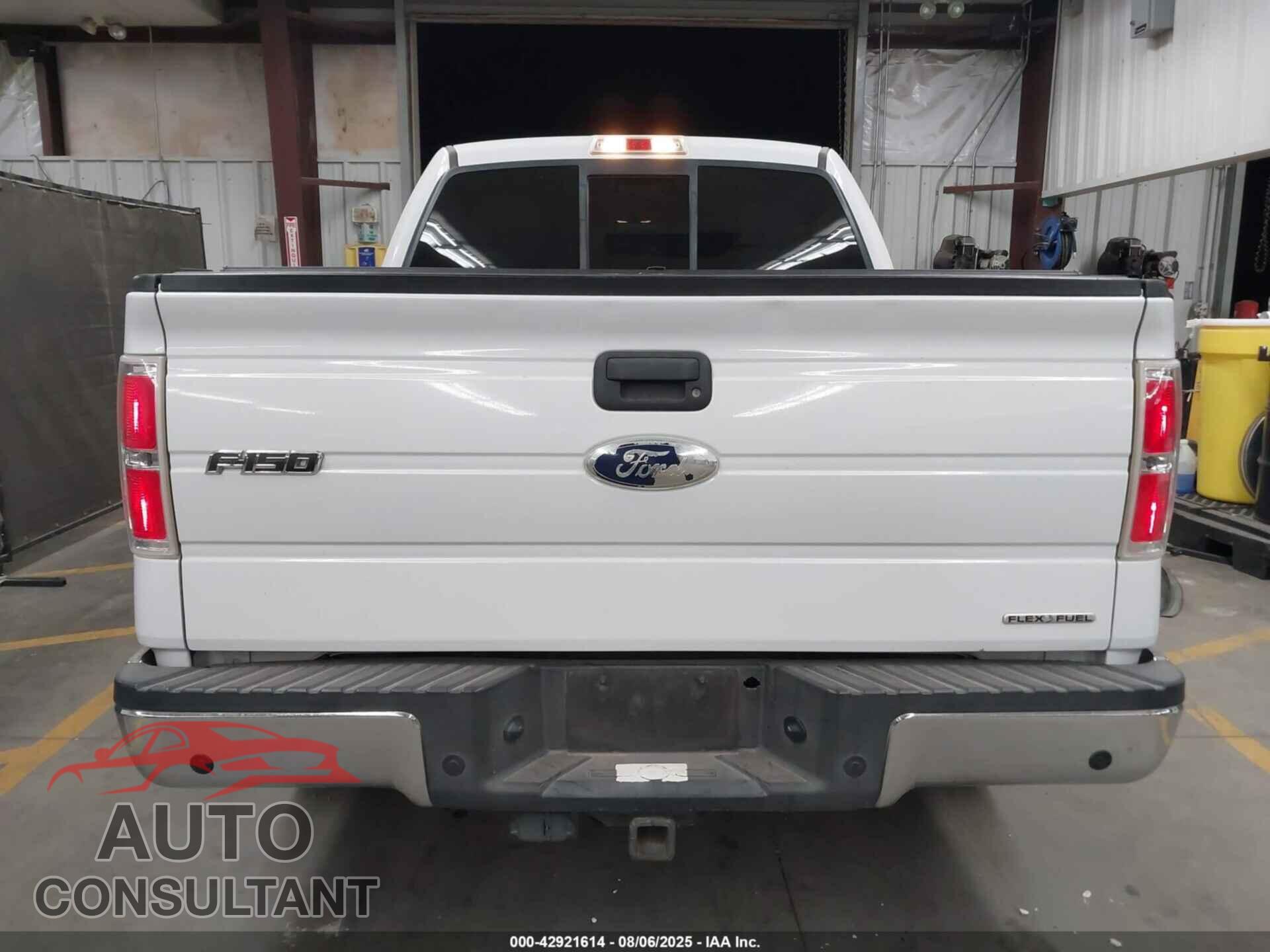 FORD F-150 2011 - 1FTFW1CF4BFD13776
