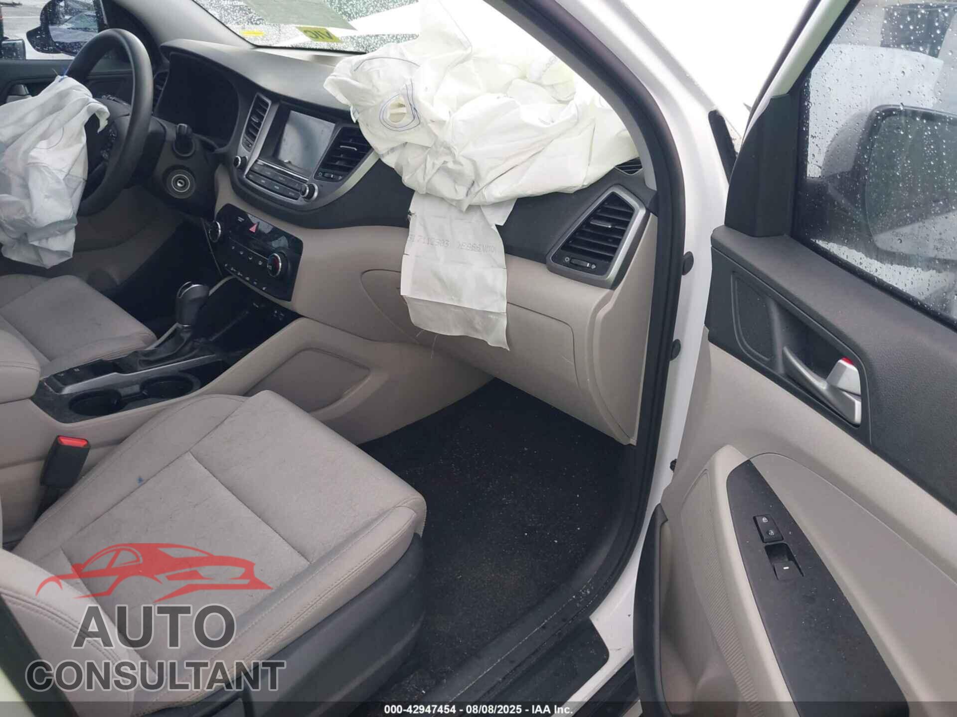 HYUNDAI TUCSON 2018 - KM8J33A42JU717035