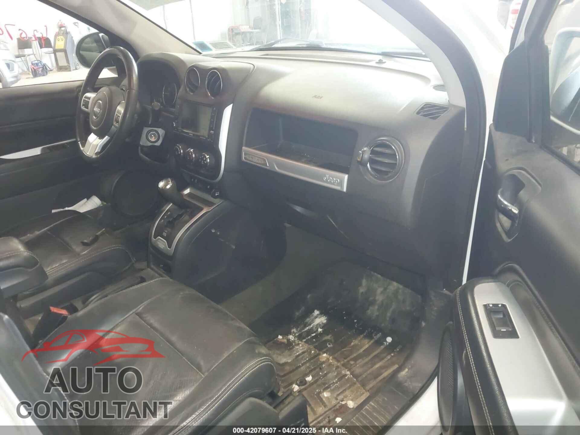 JEEP COMPASS 2016 - 1C4NJDEB8GD773130