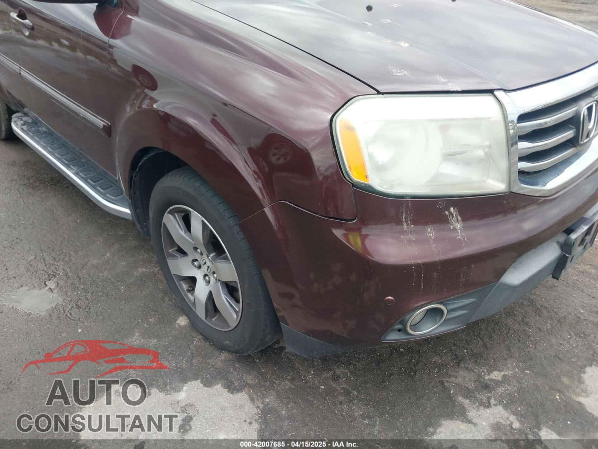 HONDA PILOT 2012 - 5FNYF4H90CB065531
