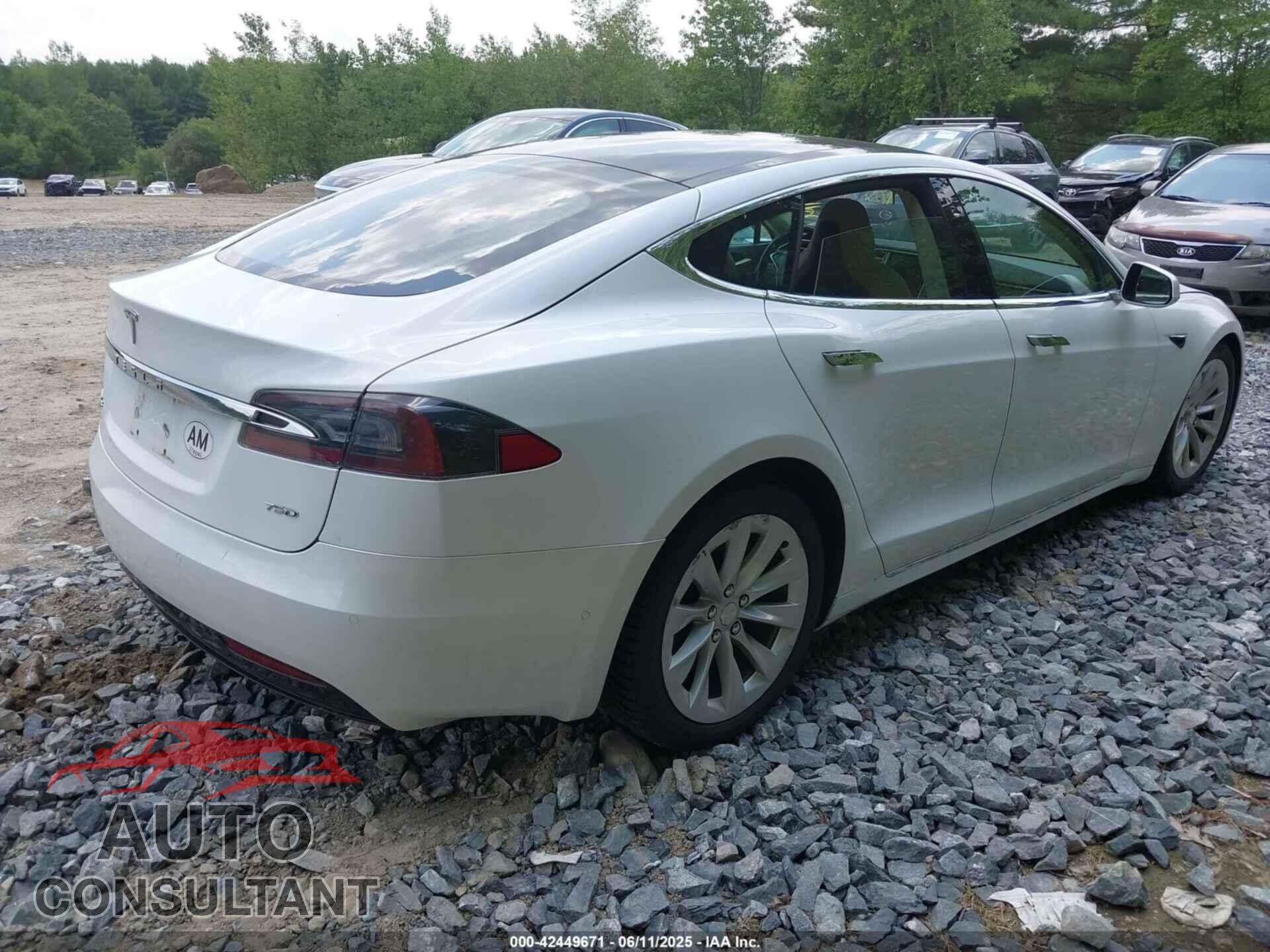 TESLA MODEL S 2017 - 5YJSA1E28HF199074