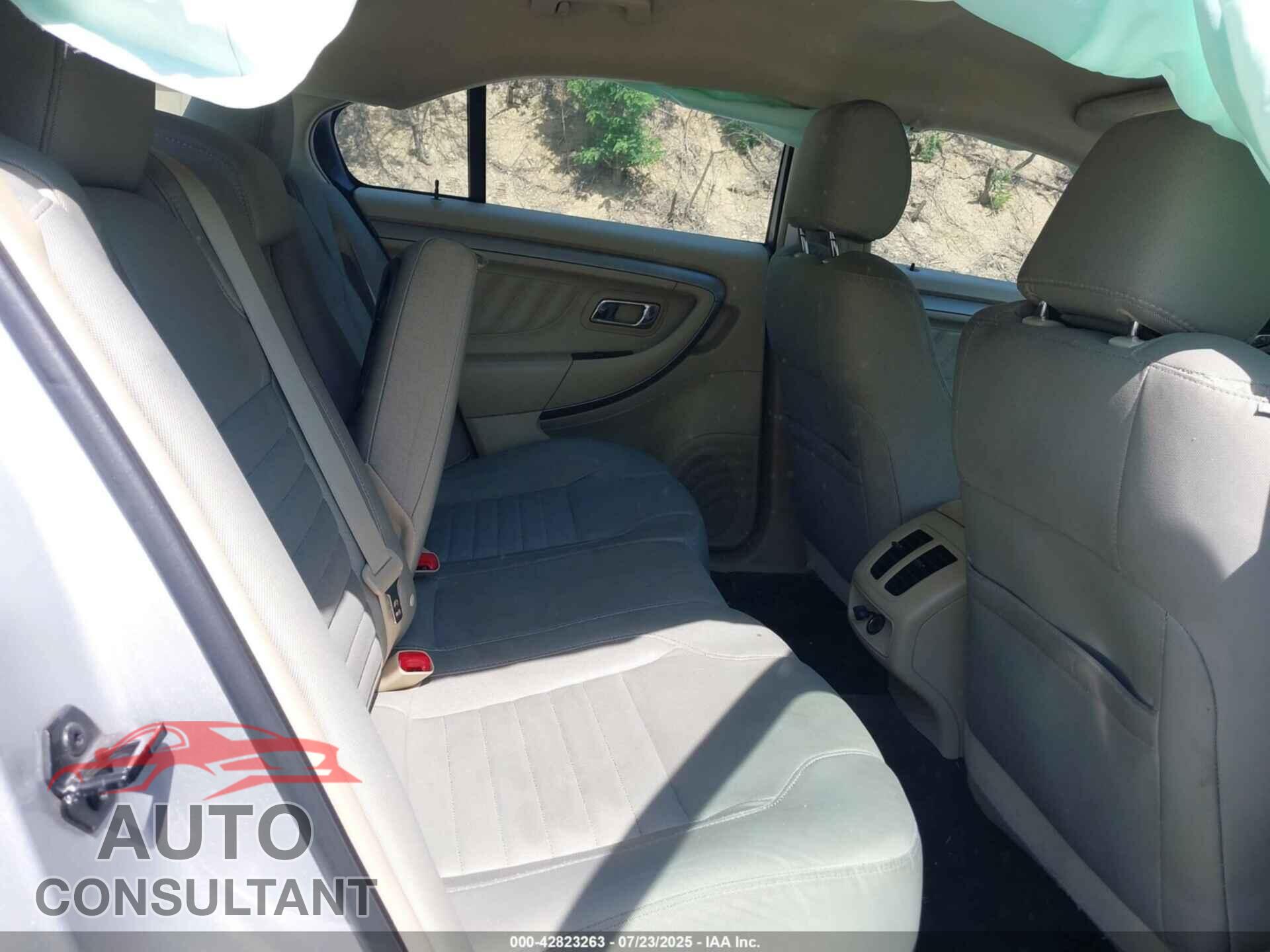 FORD TAURUS 2013 - 1FAHP2D83DG204367