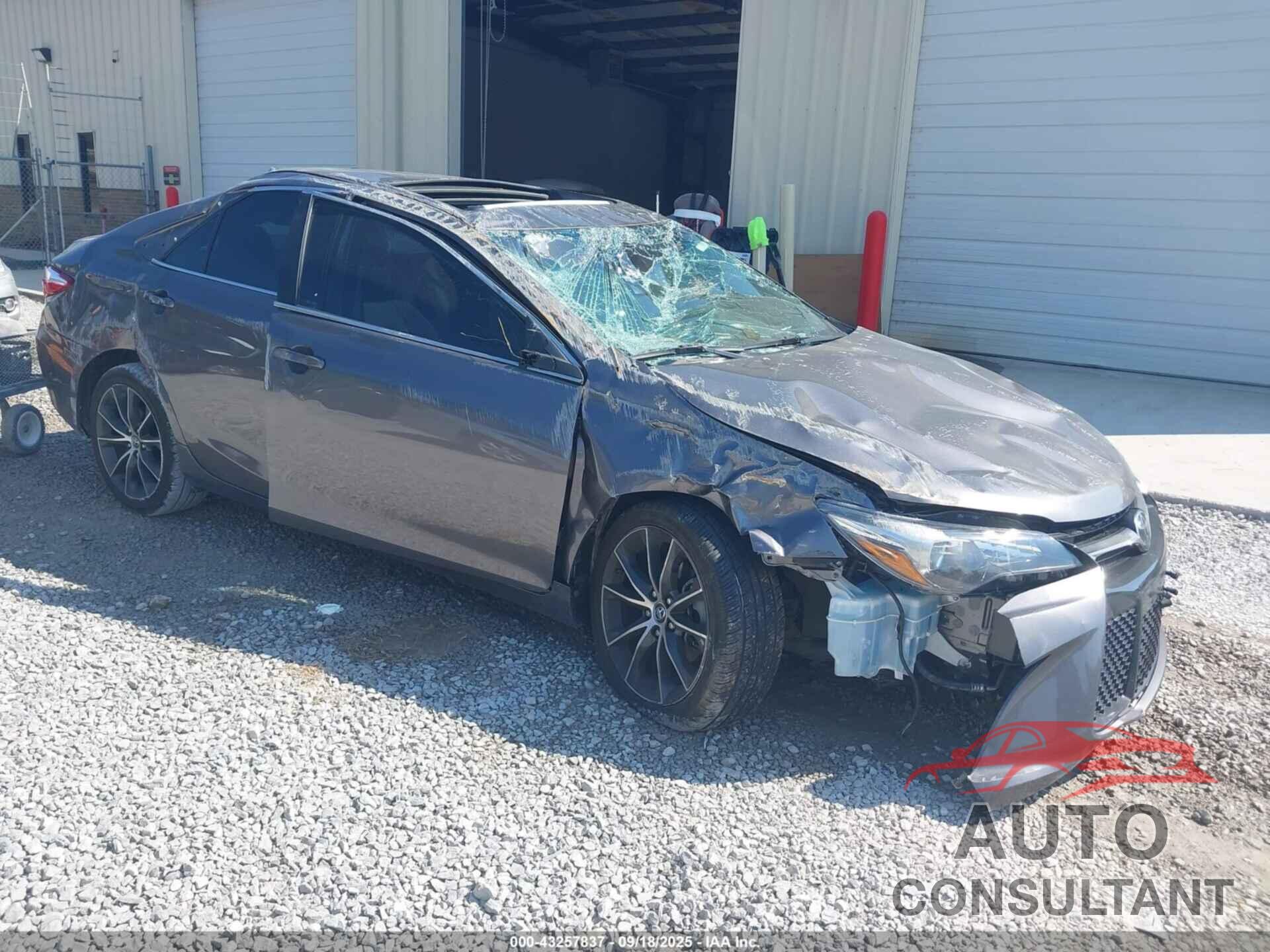 TOYOTA CAMRY 2017 - 4T1BF1FK6HU740481