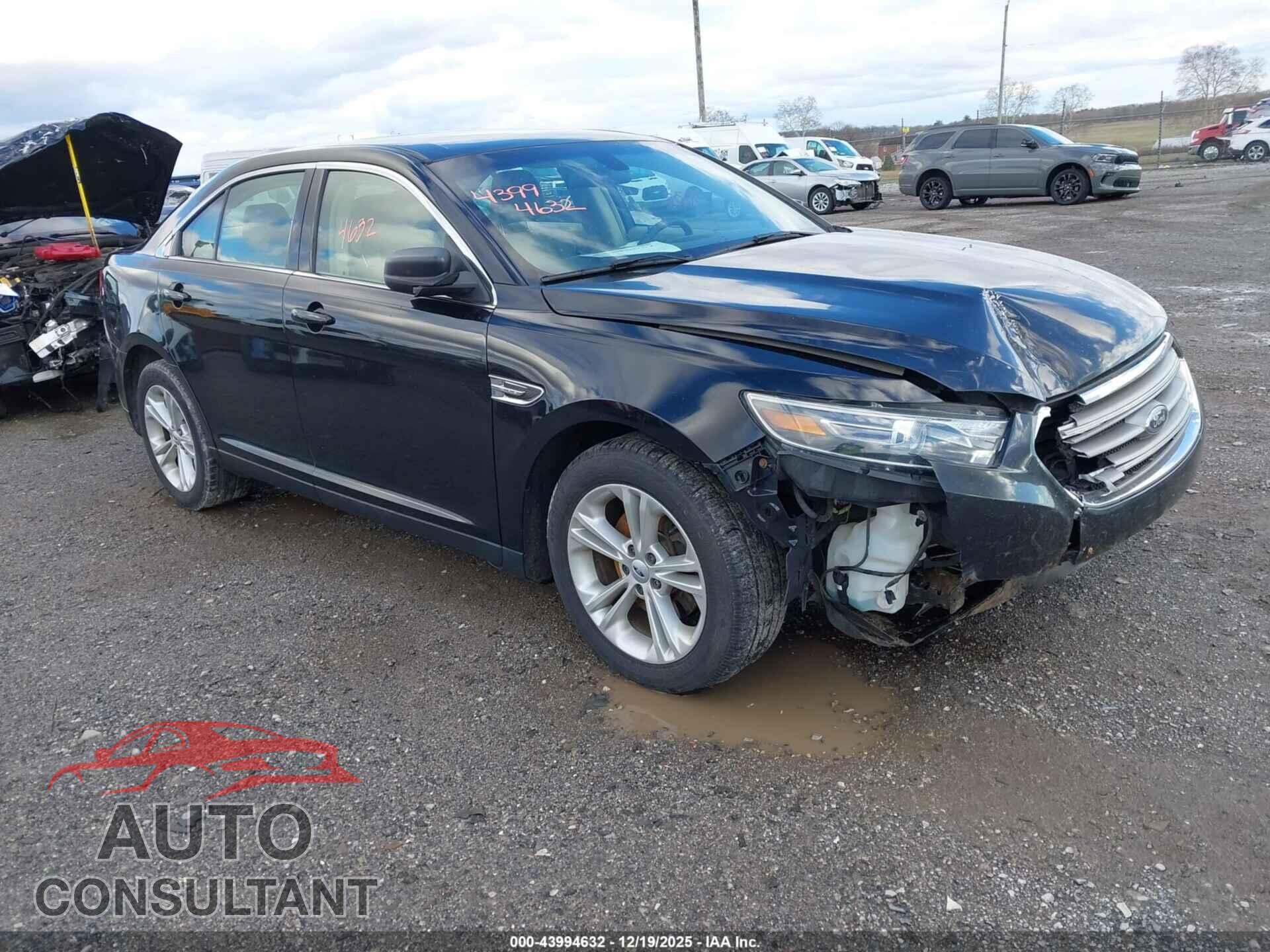 FORD TAURUS 2017 - 1FAHP2D88HG117621