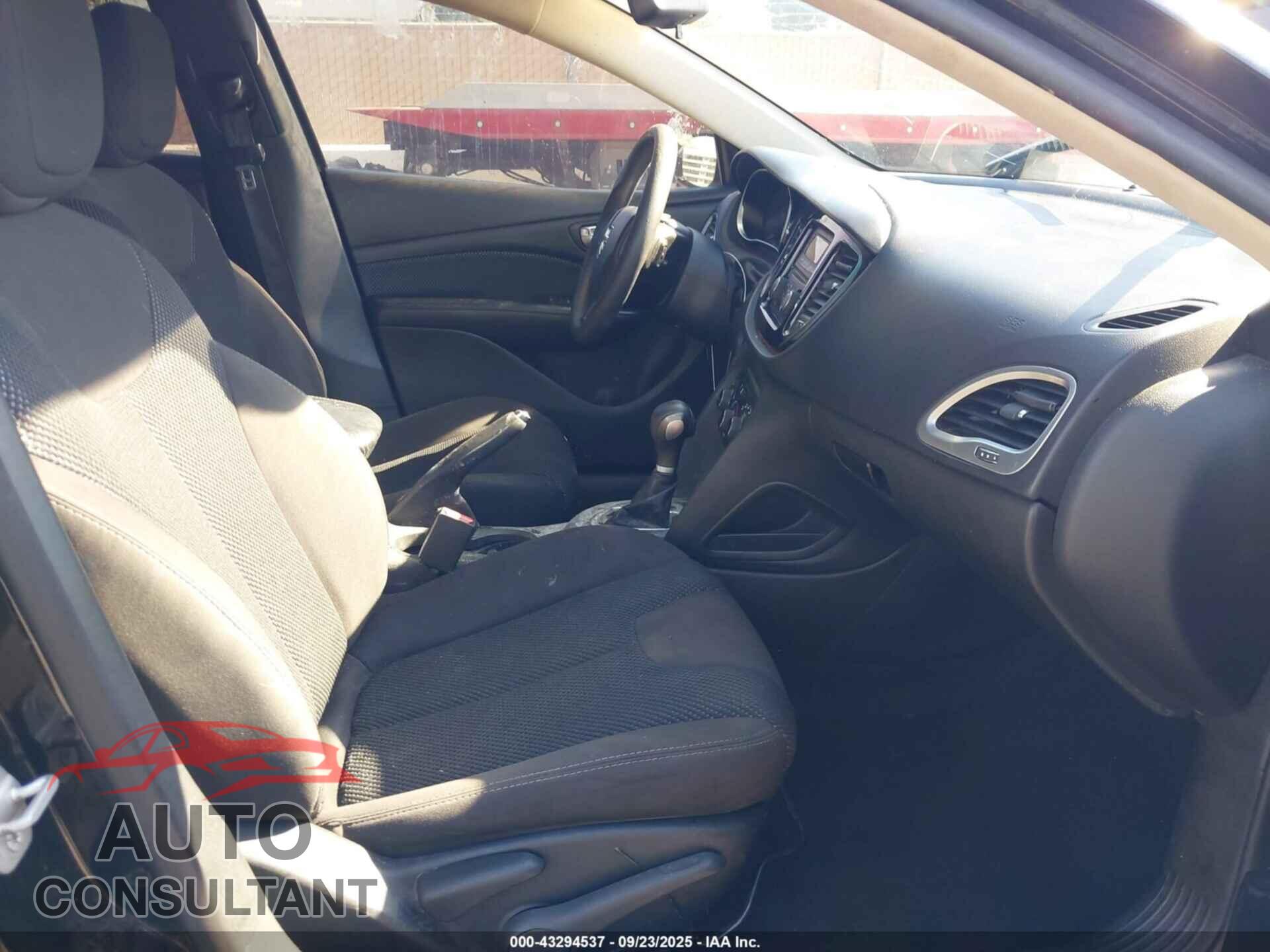 DODGE DART 2015 - 1C3CDFBB1FD227206