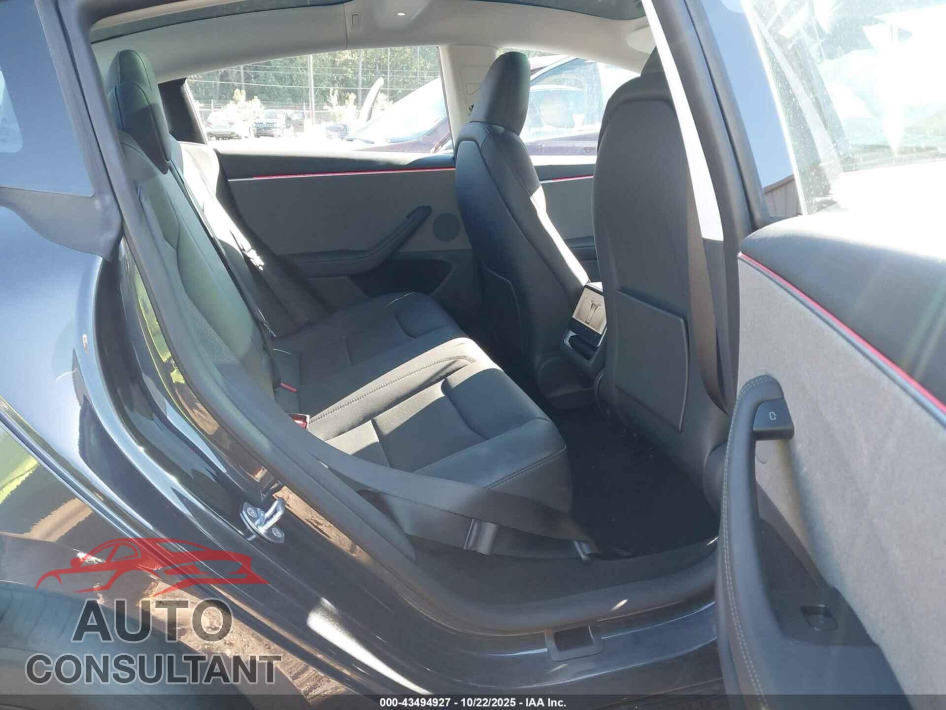 TESLA MODEL 3 2025 - 5YJ3E1EA9SF057811