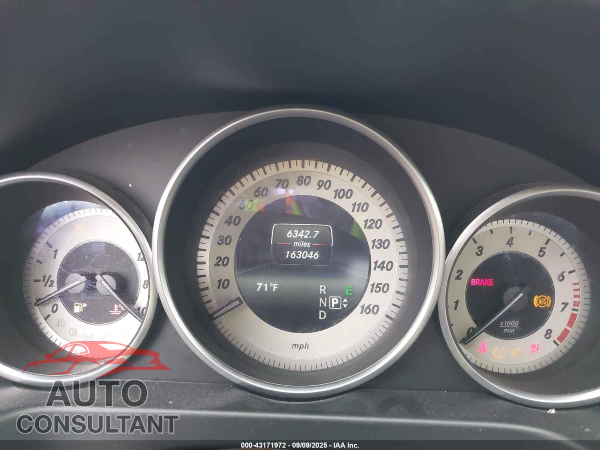 MERCEDES-BENZ E 350 2015 - WDDHF5KB4FB140200