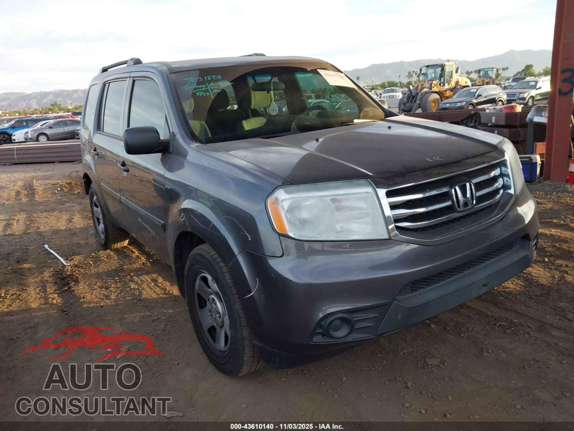 HONDA PILOT 2015 - 5FNYF4H24FB045354