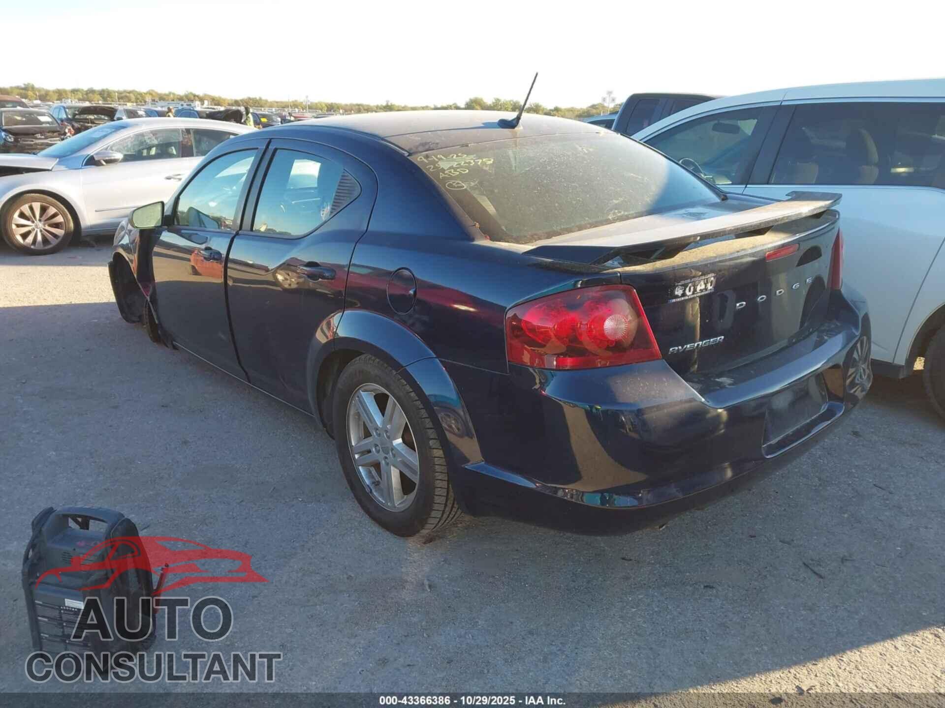 DODGE AVENGER 2013 - 1C3CDZAG8DN582475