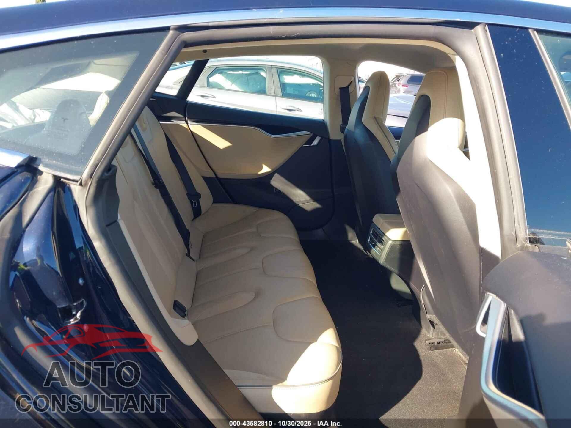 TESLA MODEL S 2013 - 5YJSA1DP9DFP06278