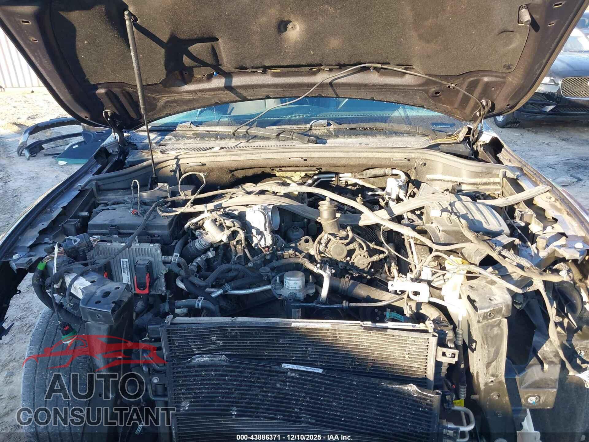 DODGE DURANGO 2018 - 1C4RDJDG1JC497567
