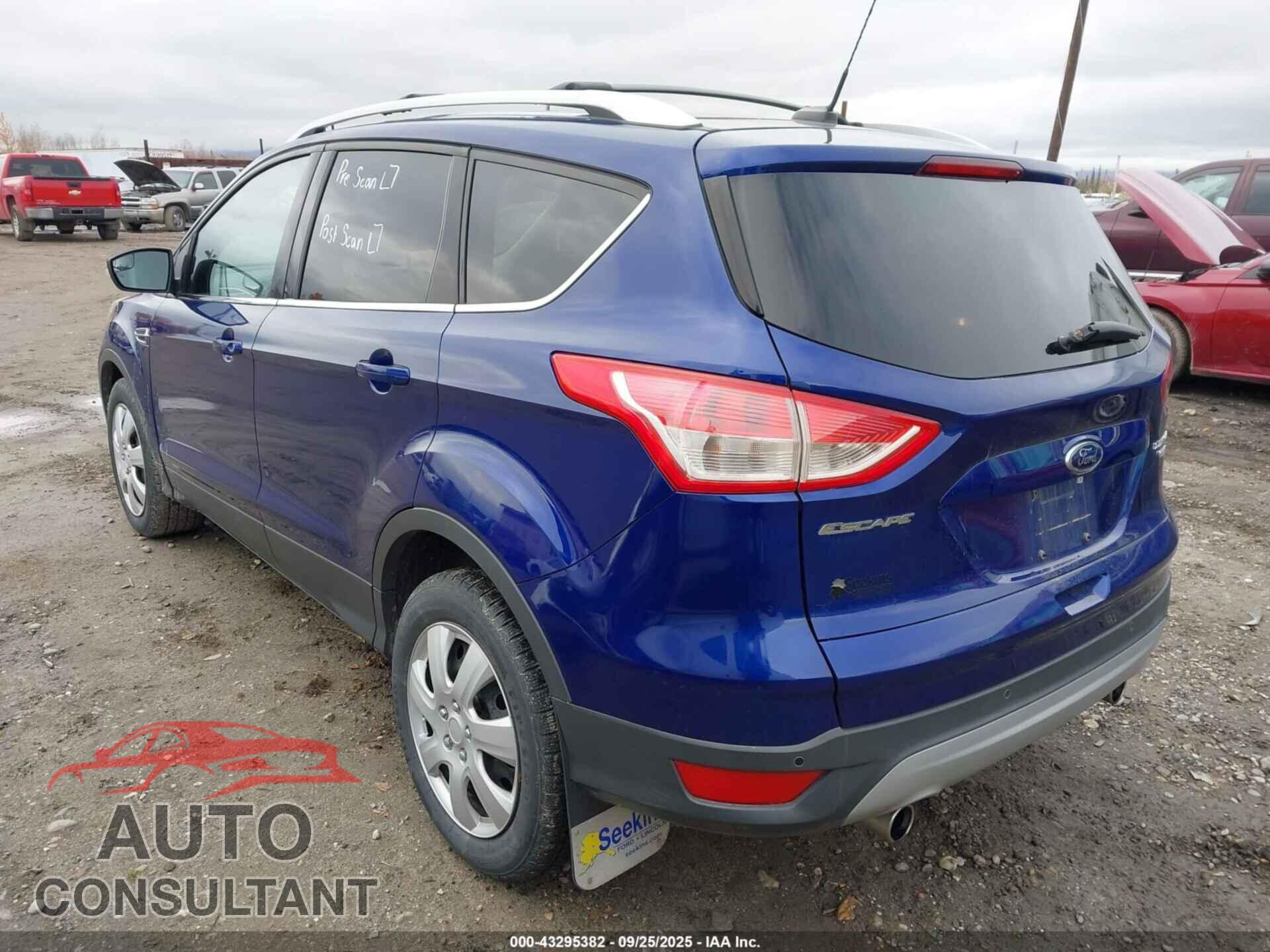 FORD ESCAPE 2013 - 1FMCU9J96DUB32046