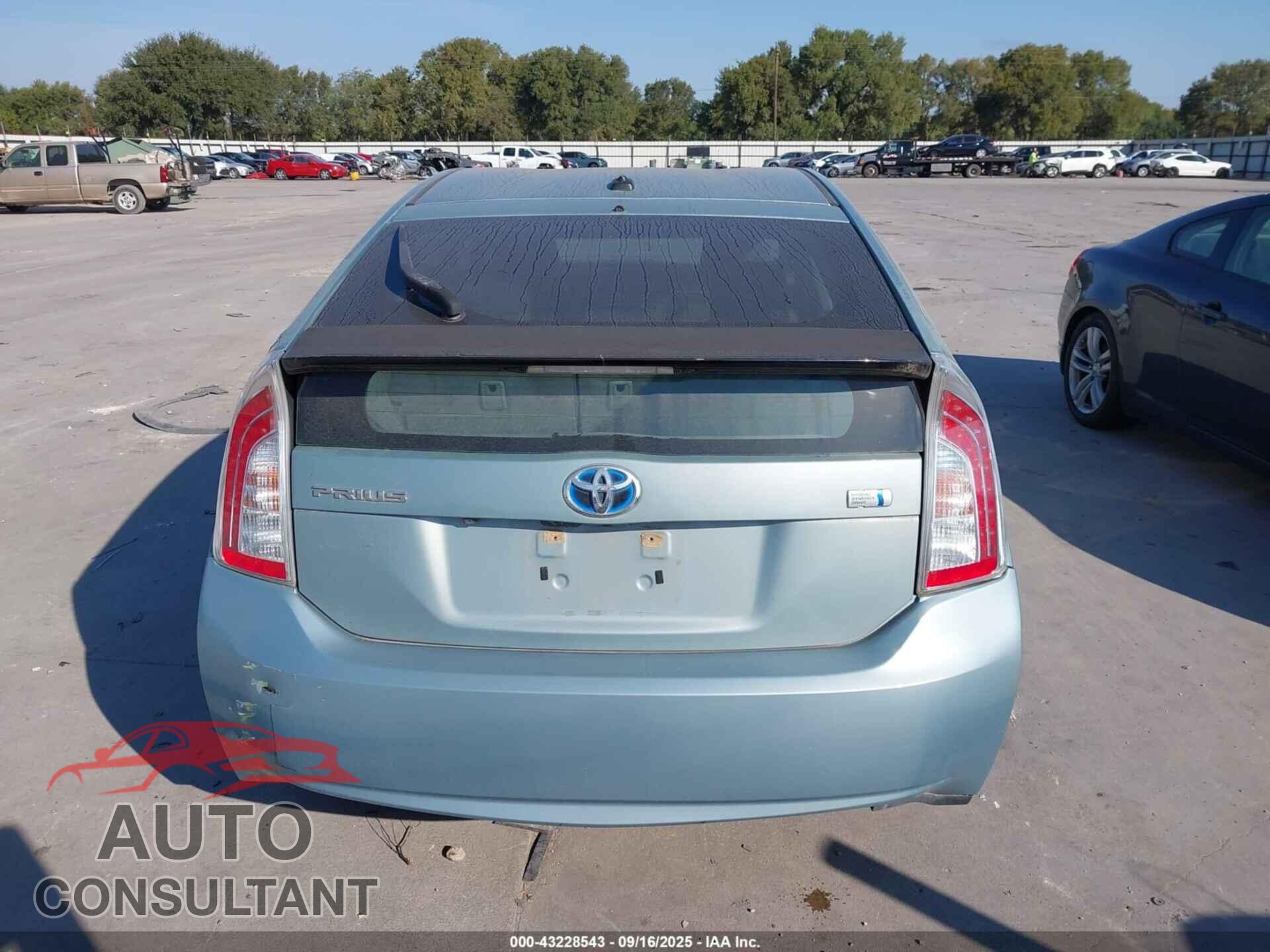TOYOTA PRIUS 2014 - JTDKN3DU4E1860669