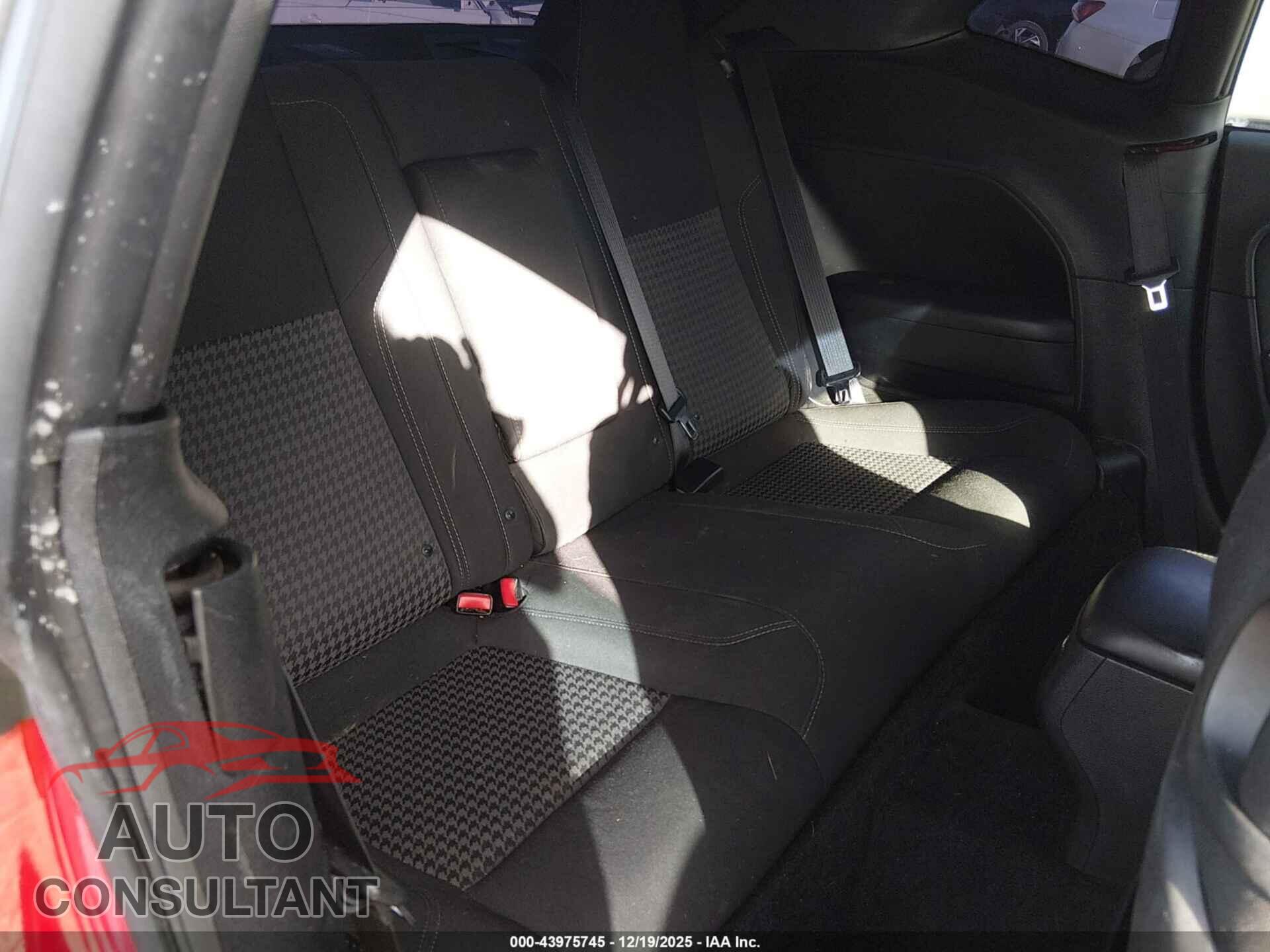 DODGE CHALLENGER 2015 - 2C3CDZAG3FH717843