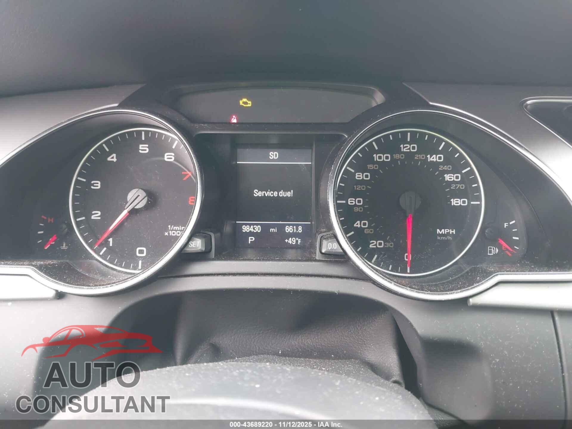 AUDI A5 2011 - WAULFAFR0BA055775