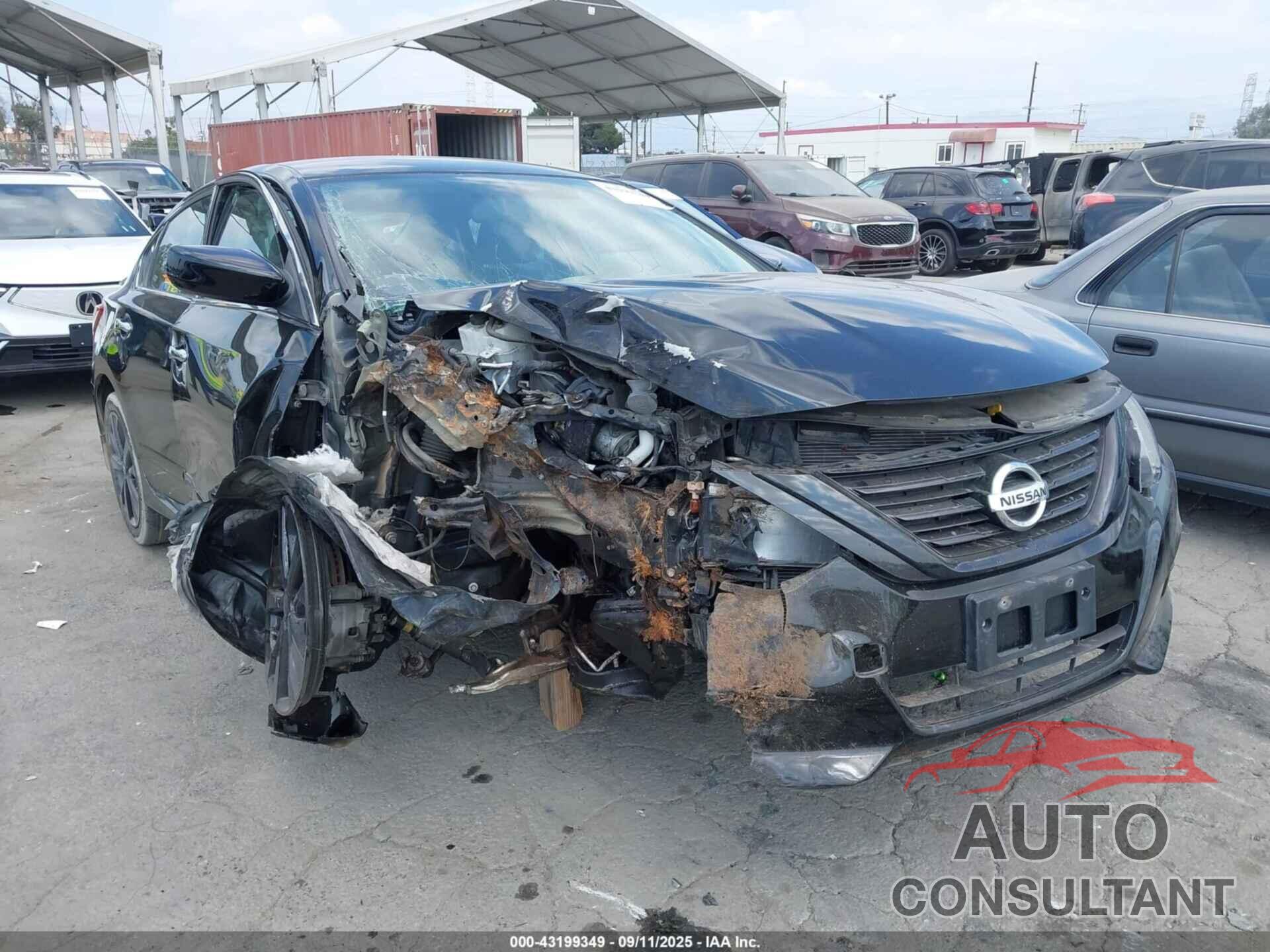 NISSAN ALTIMA 2018 - 1N4AL3AP4JC470823